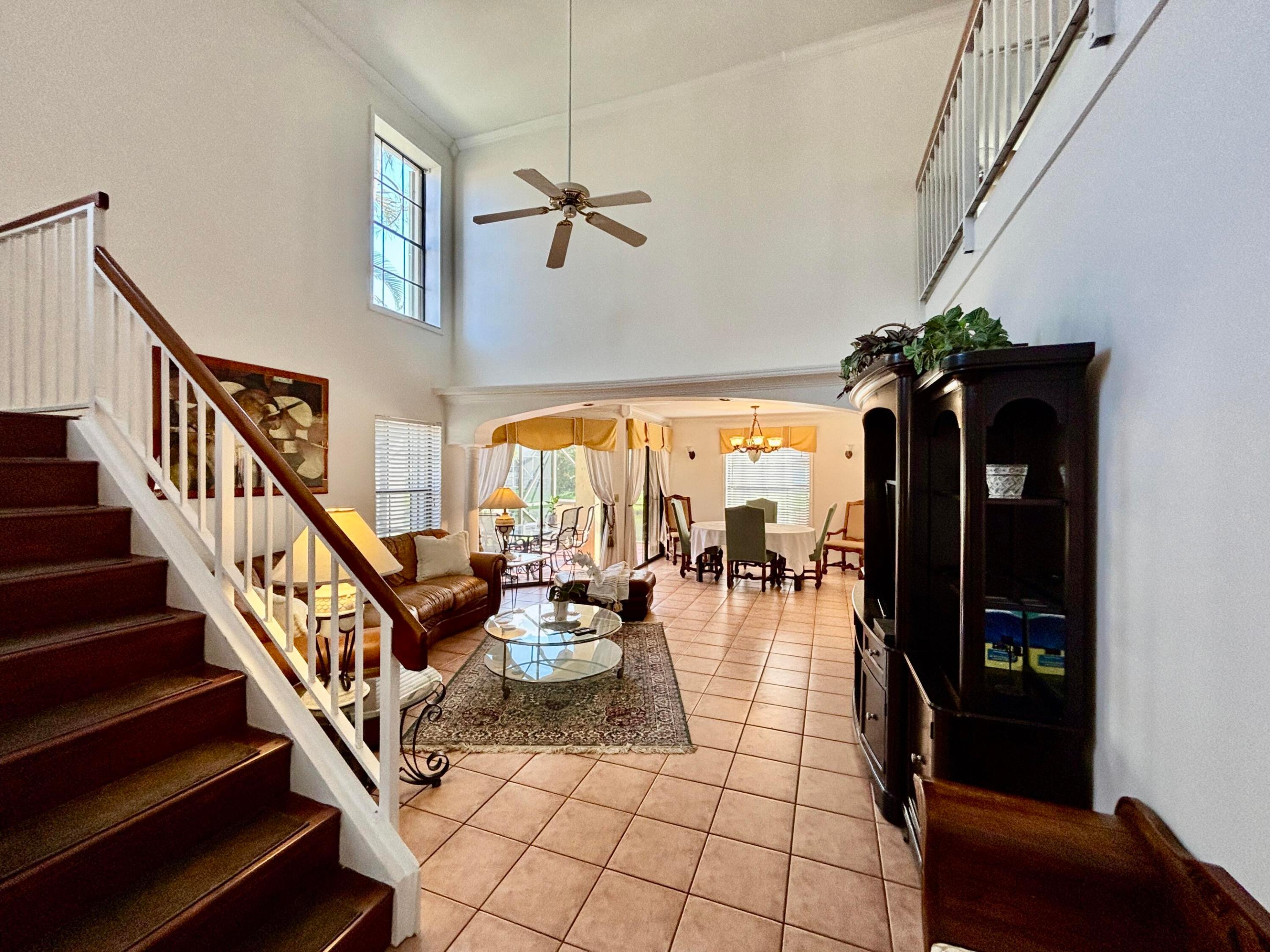 1760 Shoreside Circle Property Photo 3