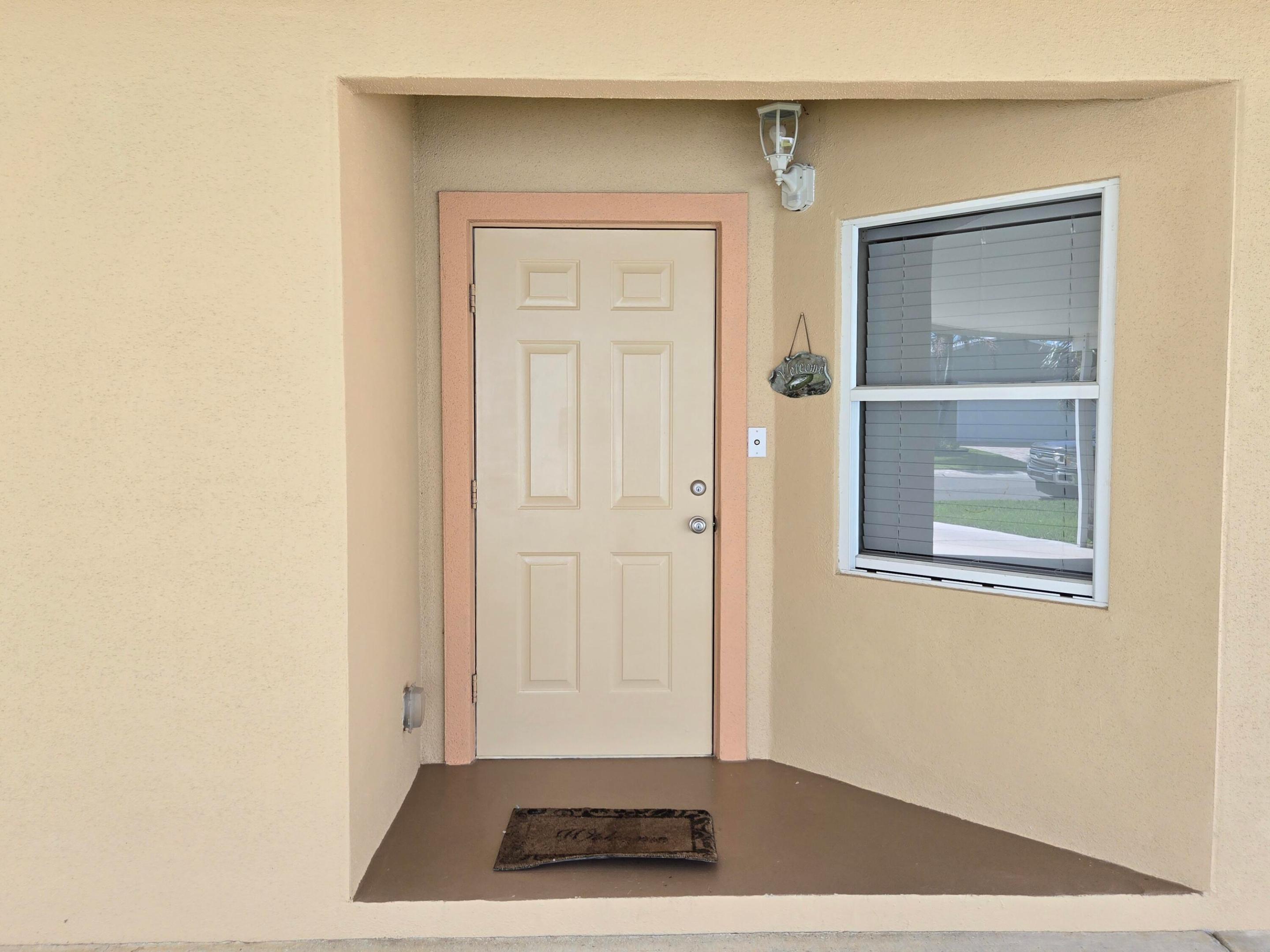 4311 Sw 9th Way Property Photo 4