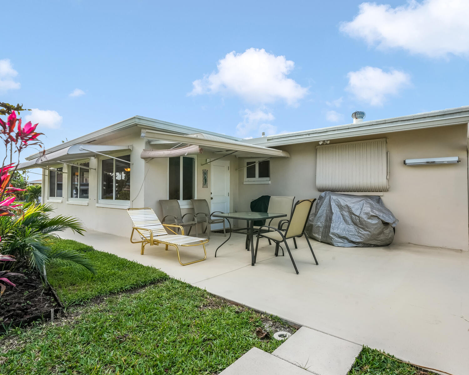 4712 Mainland Drive Property Photo 12