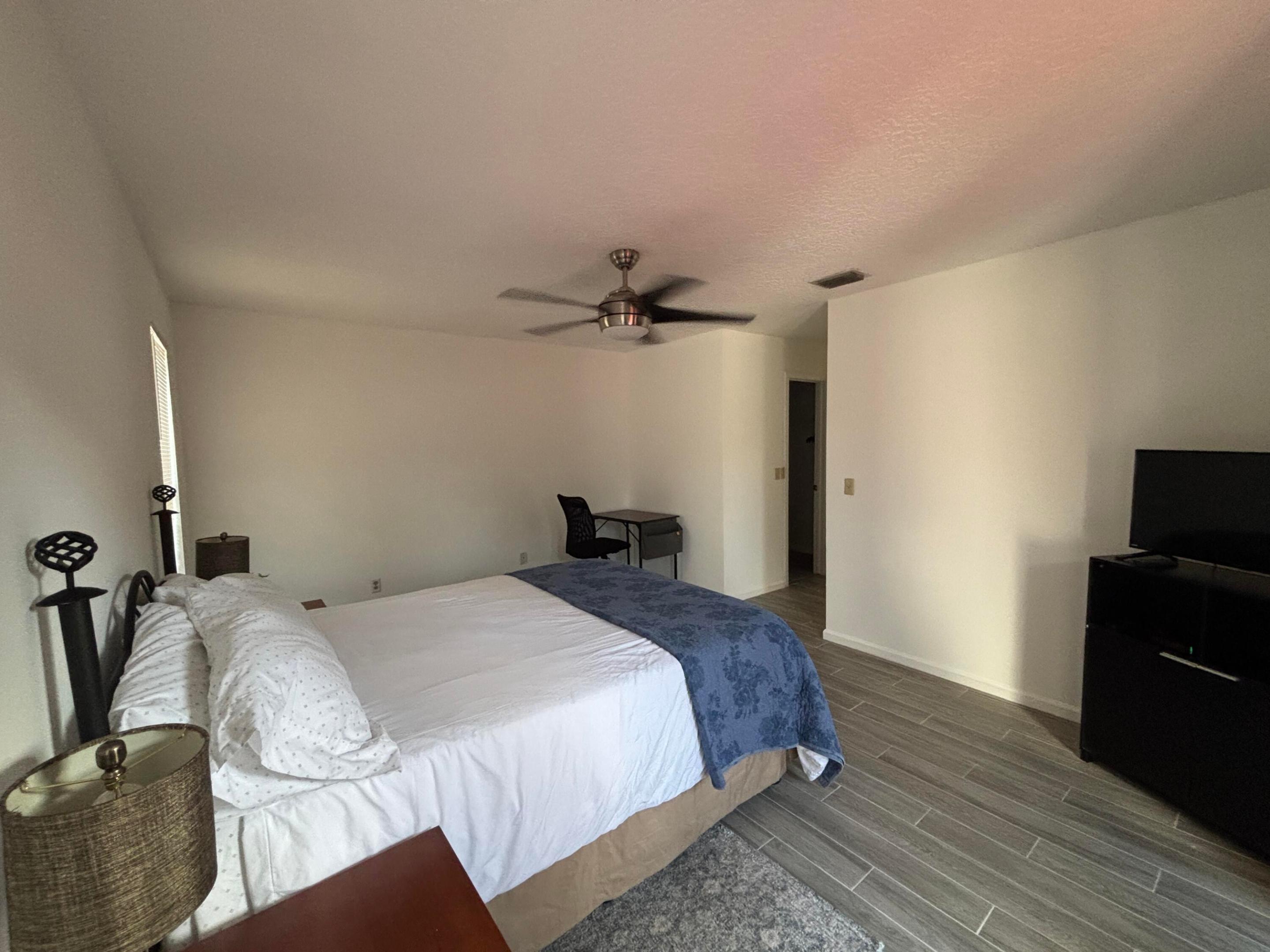 1289 Periwinkle Place Property Photo 11