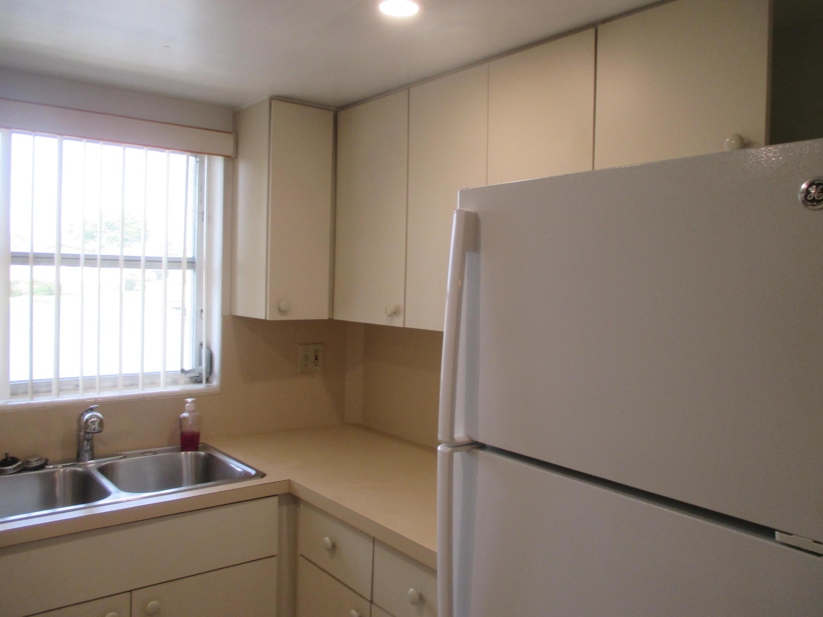 2951 Ashley Drive W D Property Photo 4