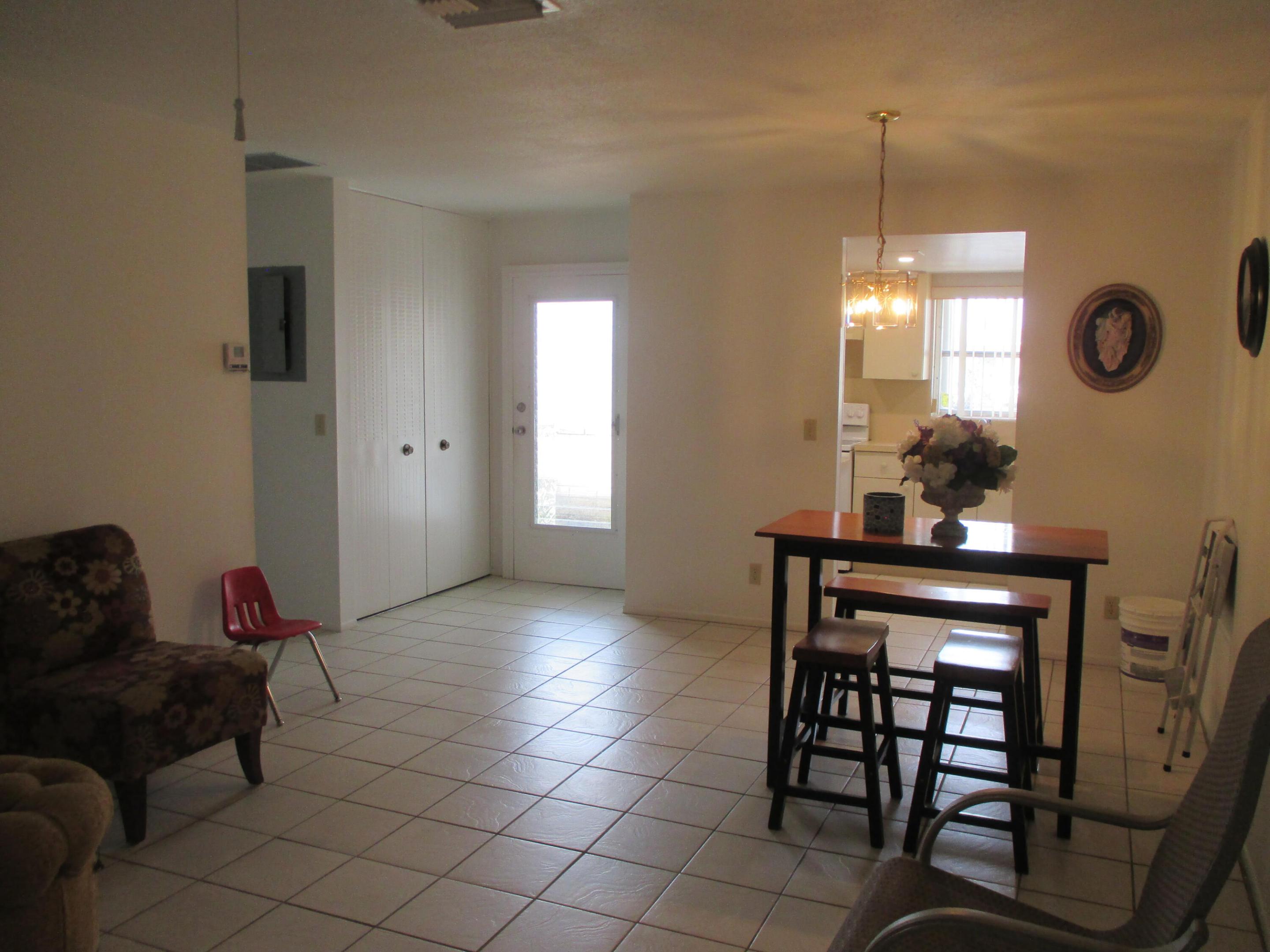 2951 Ashley Drive W D Property Photo 5