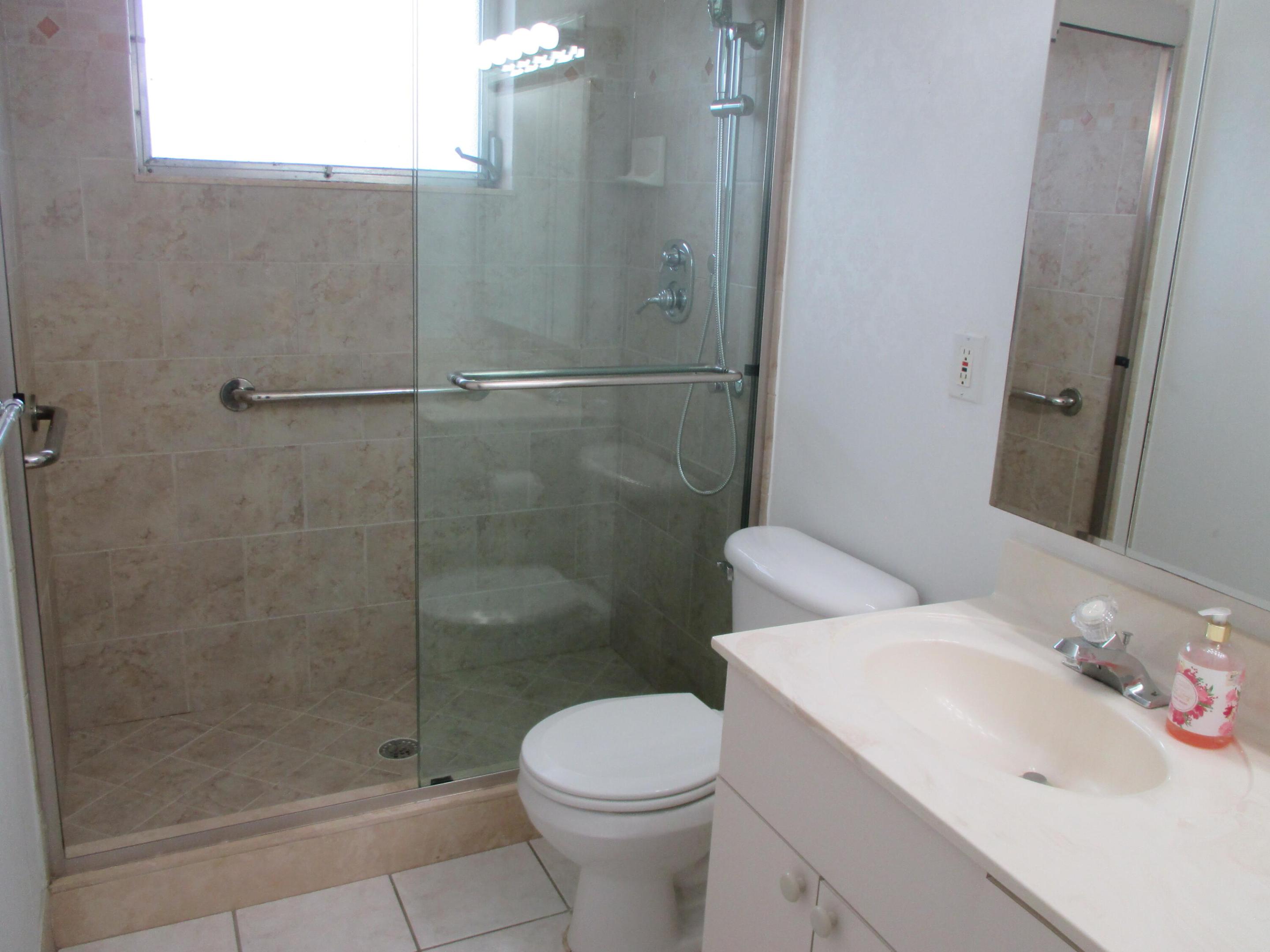 2951 Ashley Drive W D Property Photo 9