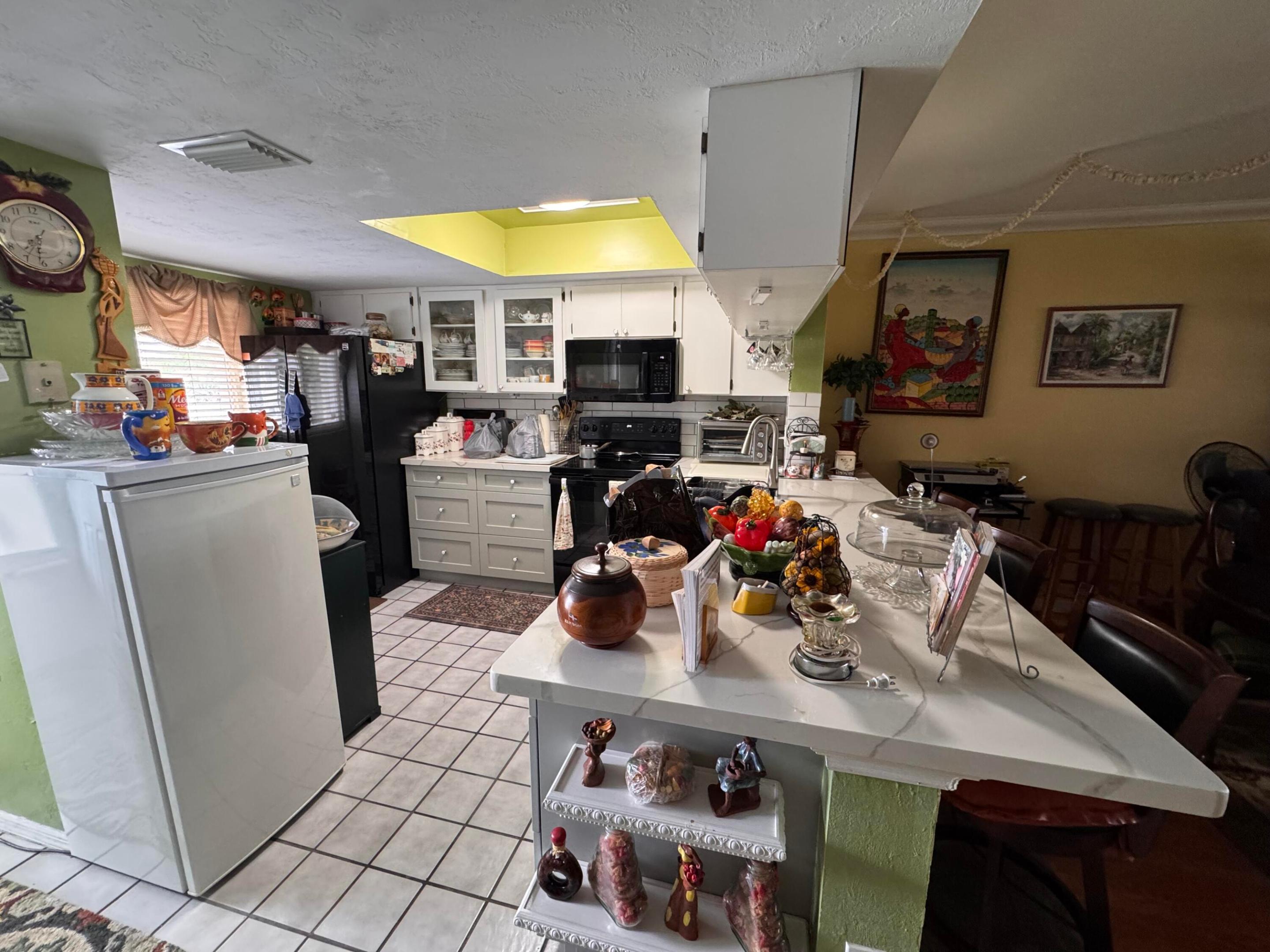 1406 Palm Beach Trace Drive Property Photo 5
