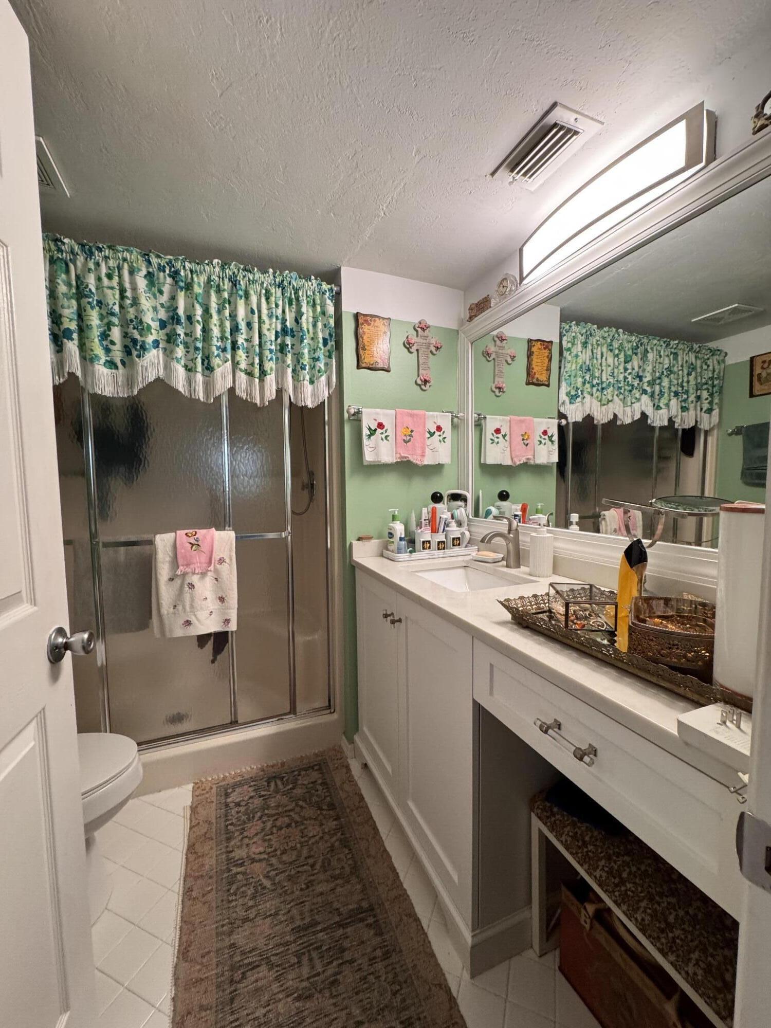 1406 Palm Beach Trace Drive Property Photo 8