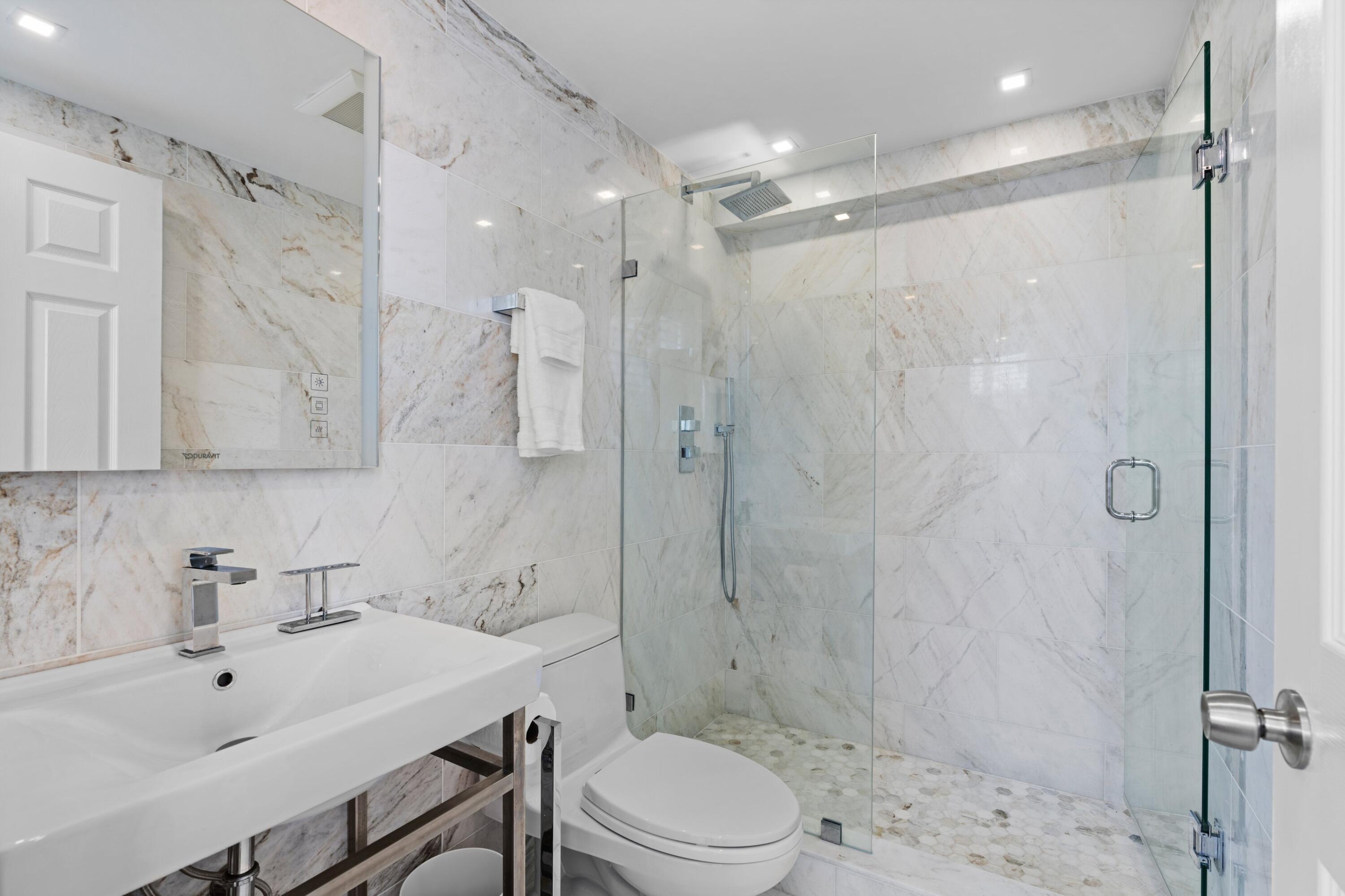 401 Peruvian Avenue 3020 Property Photo 6