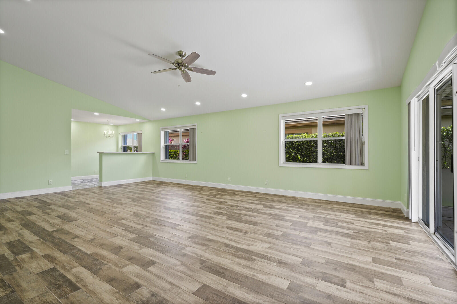 6291 Breckenridge Circle Property Photo 11