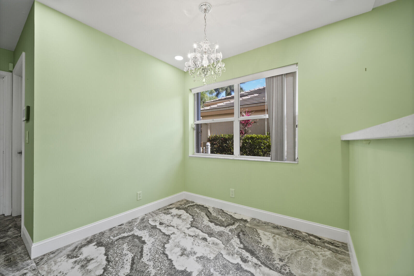 6291 Breckenridge Circle Property Photo 14