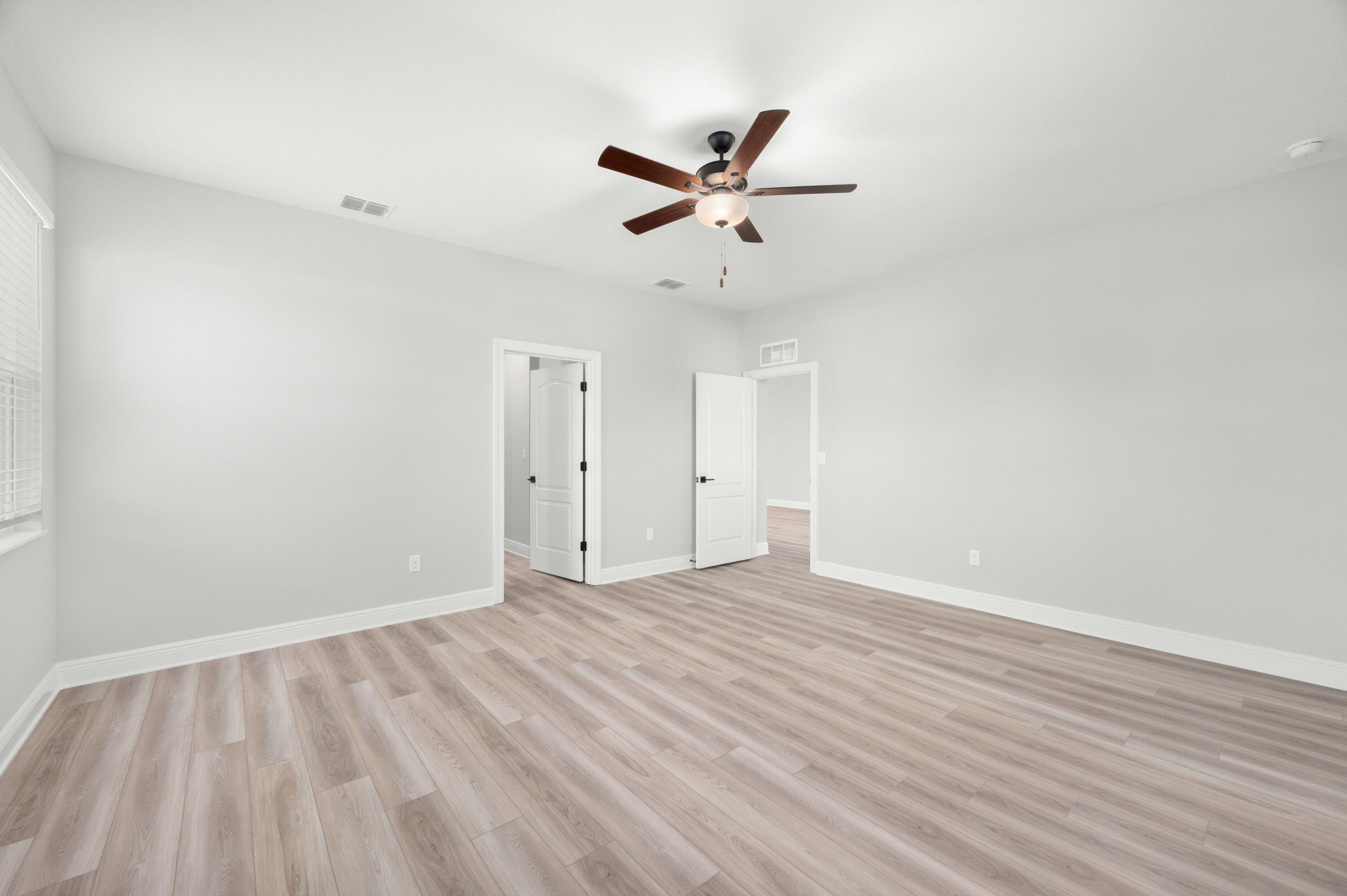 9335 101st Avenue Property Photo 10