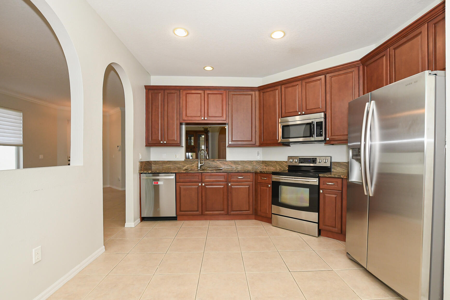 316 Sw Maclay Way Property Photo 13