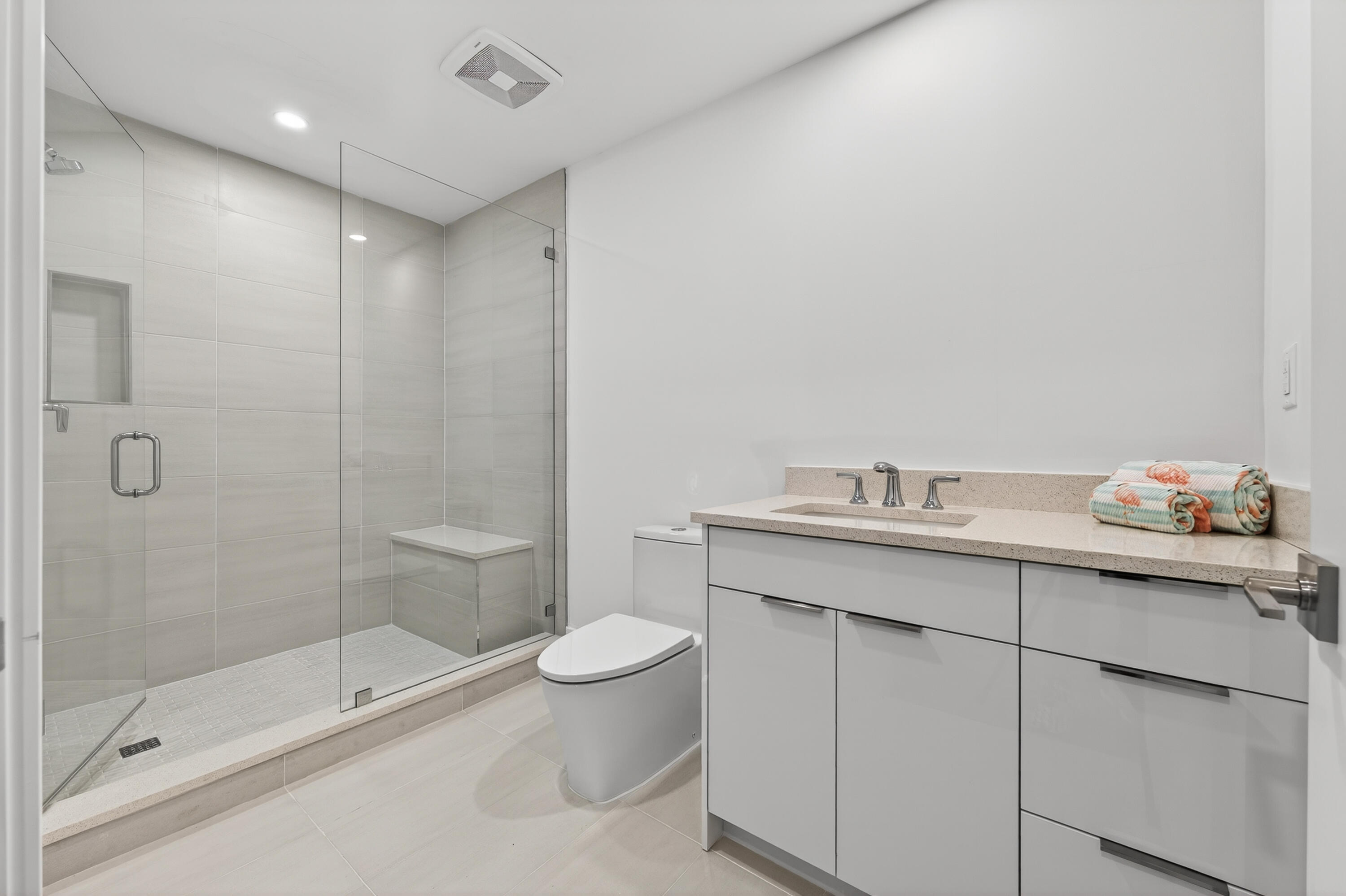1 S Coastal Way 201 Property Photo 25