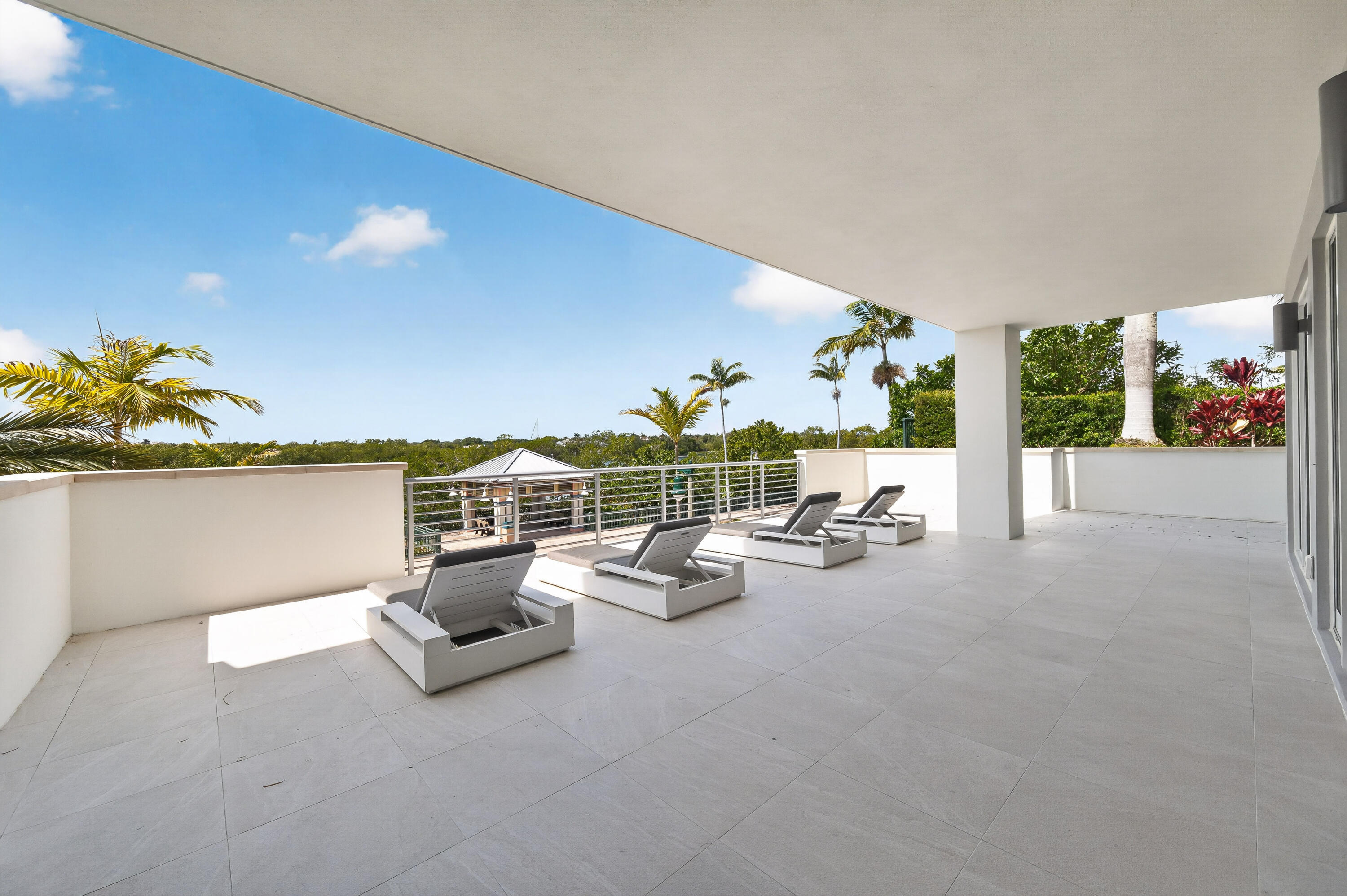 1 S Coastal Way 201 Property Photo 29