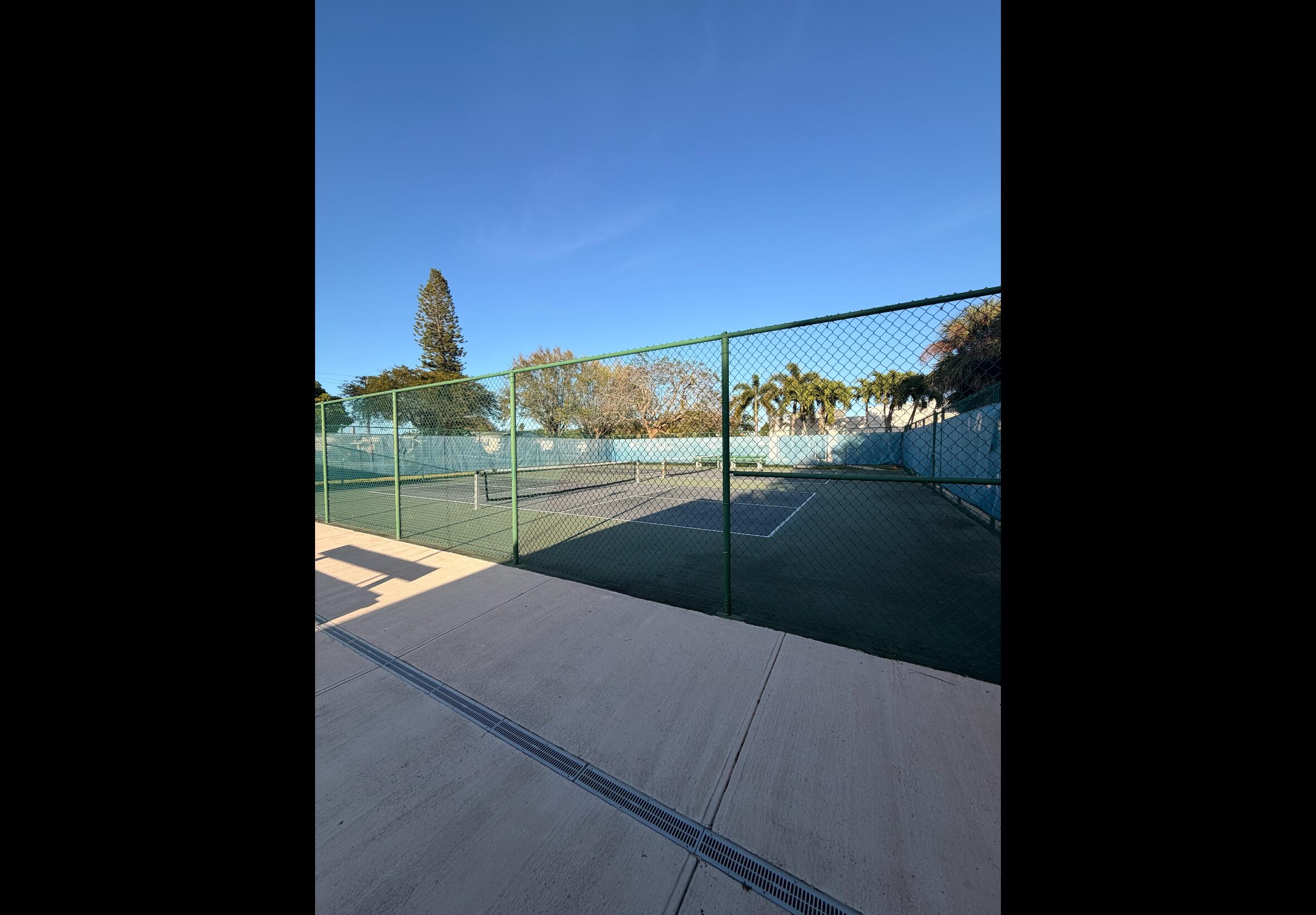 8628 Duke Court E 3_14 Property Photo 18