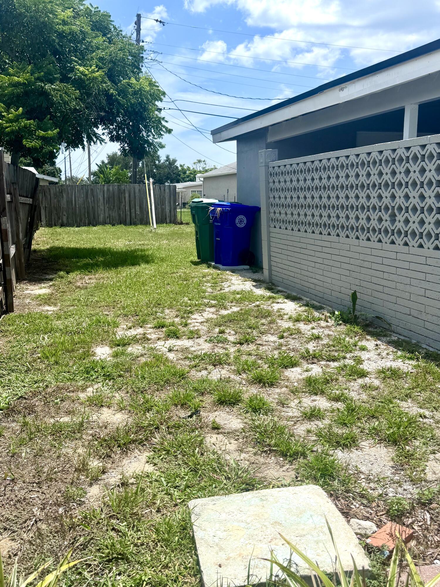 809 Gilbert Street Property Photo 5