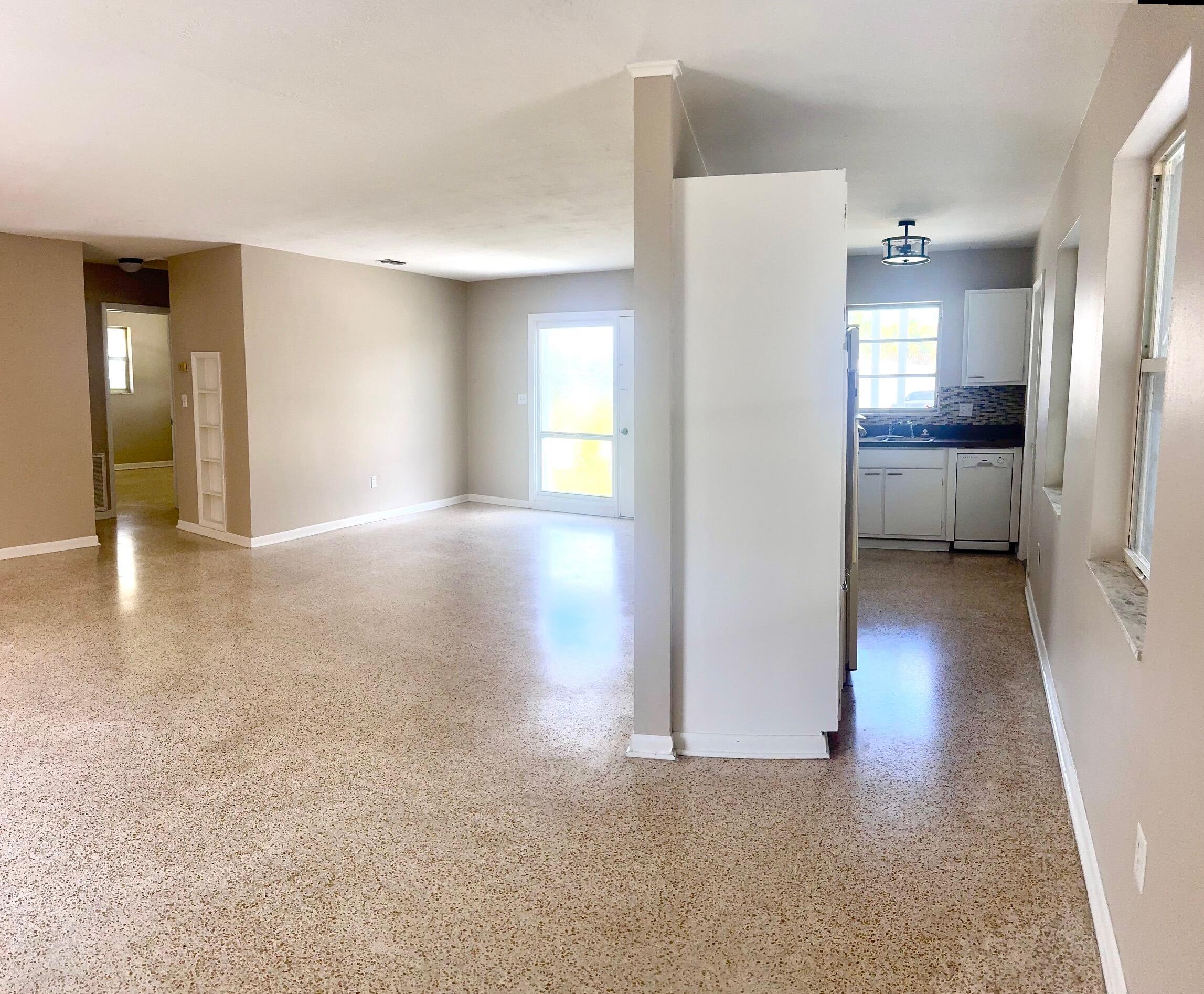 809 Gilbert Street Property Photo 7