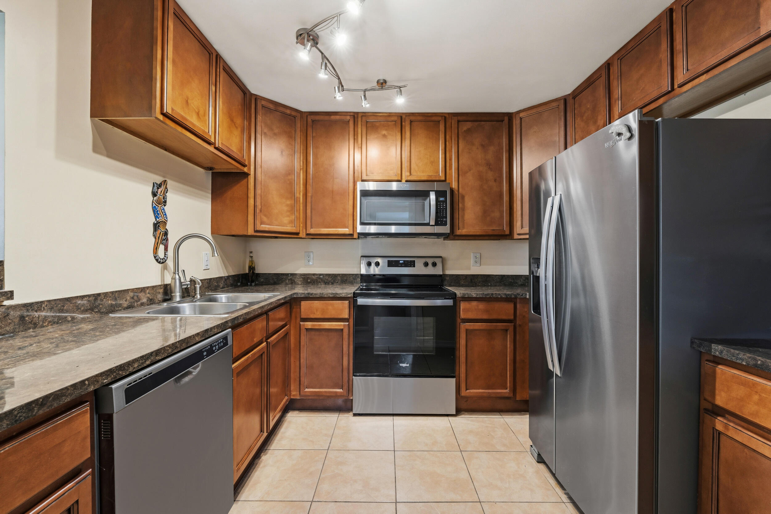 2050 Oleander Boulevard 1-106 Property Photo 1