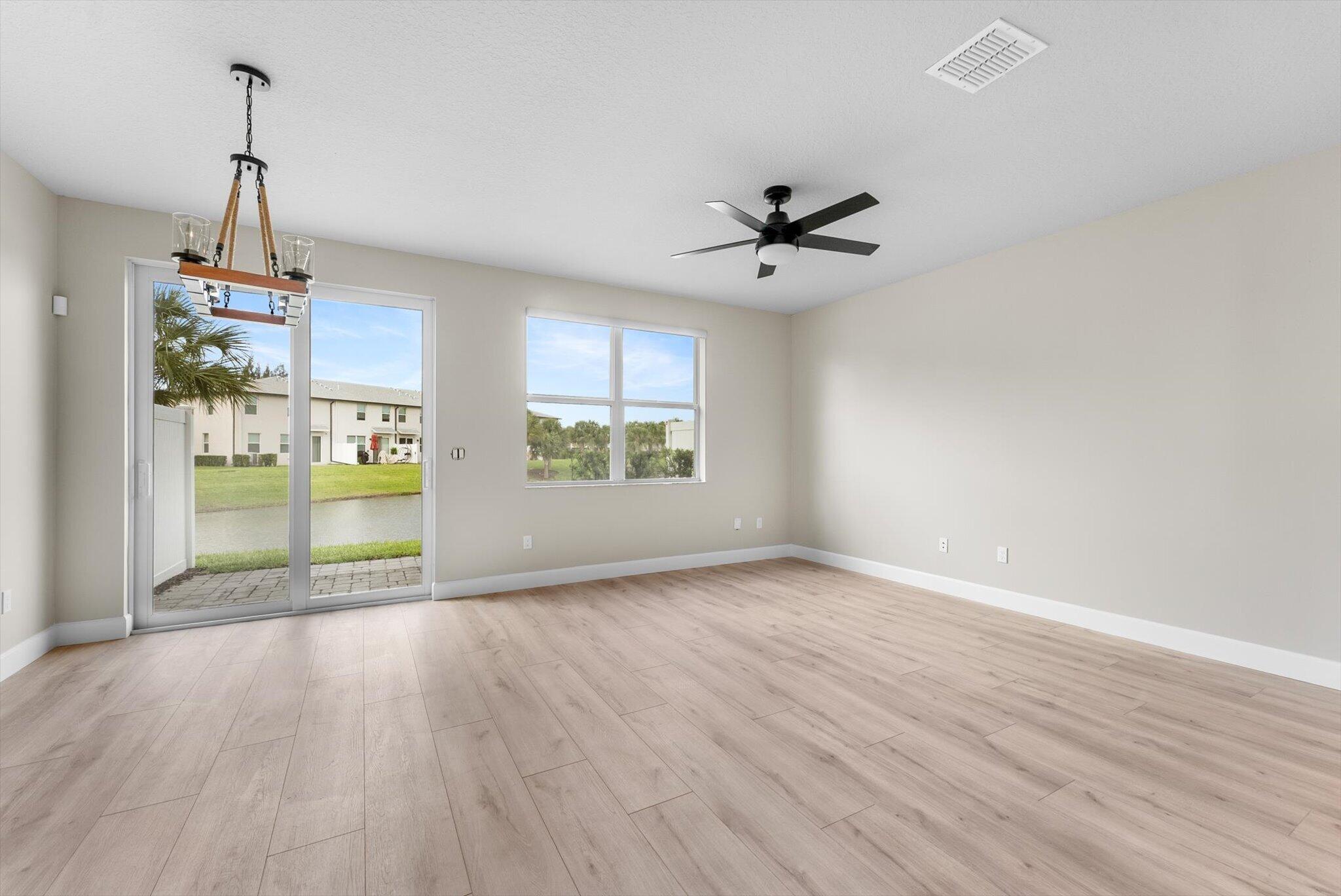 5661 Mentmore Drive Property Photo 8