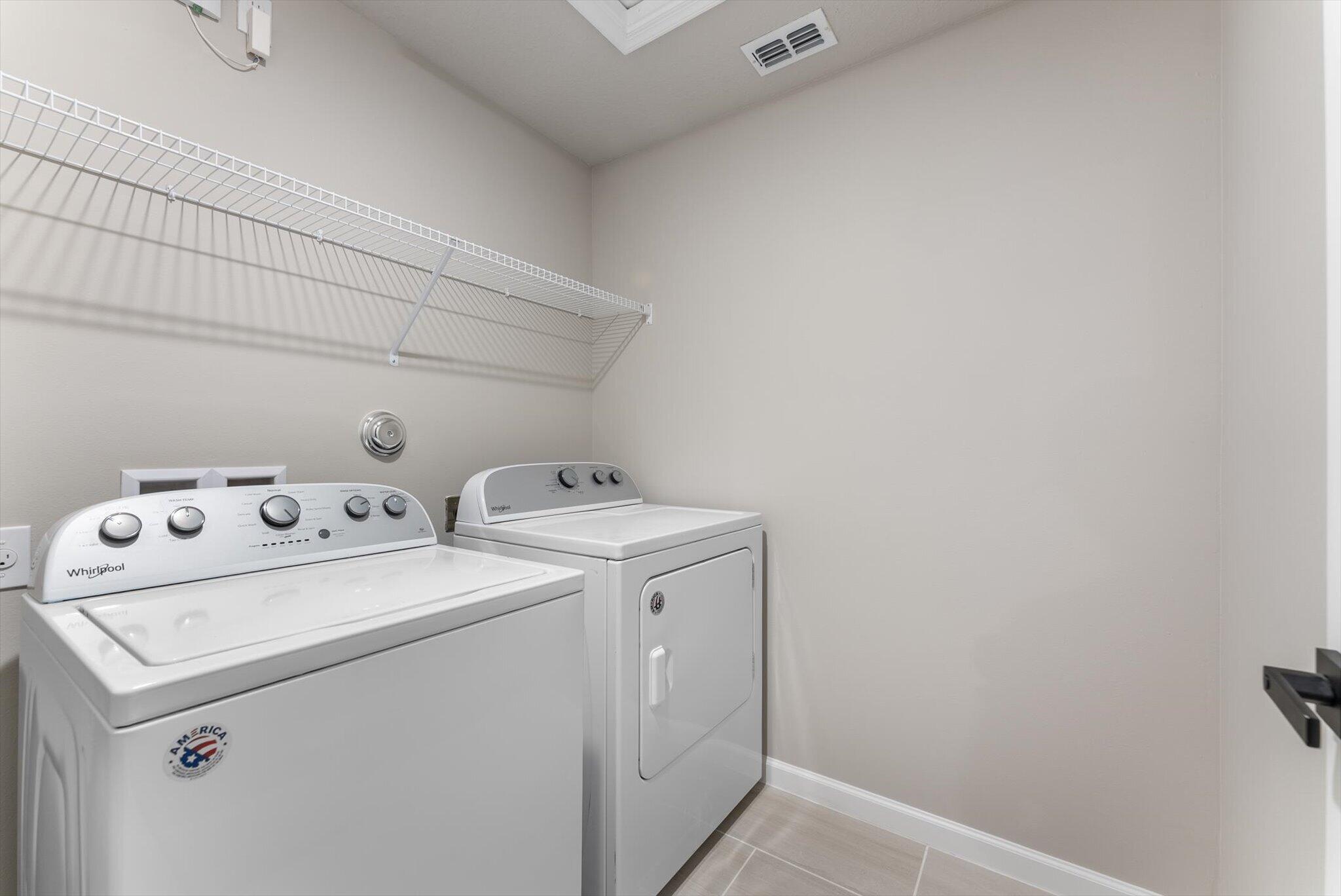 5661 Mentmore Drive Property Photo 16