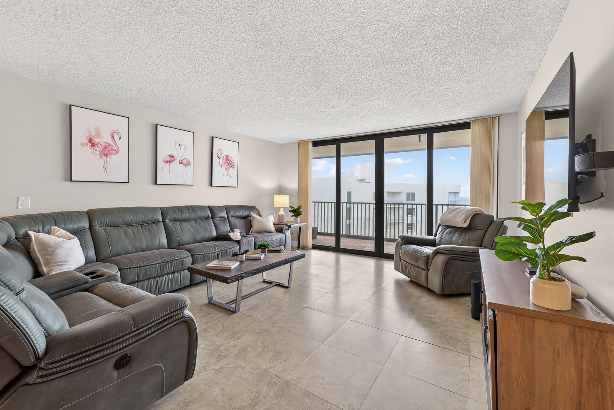 3610 S Ocean Boulevard 610 Property Photo 4