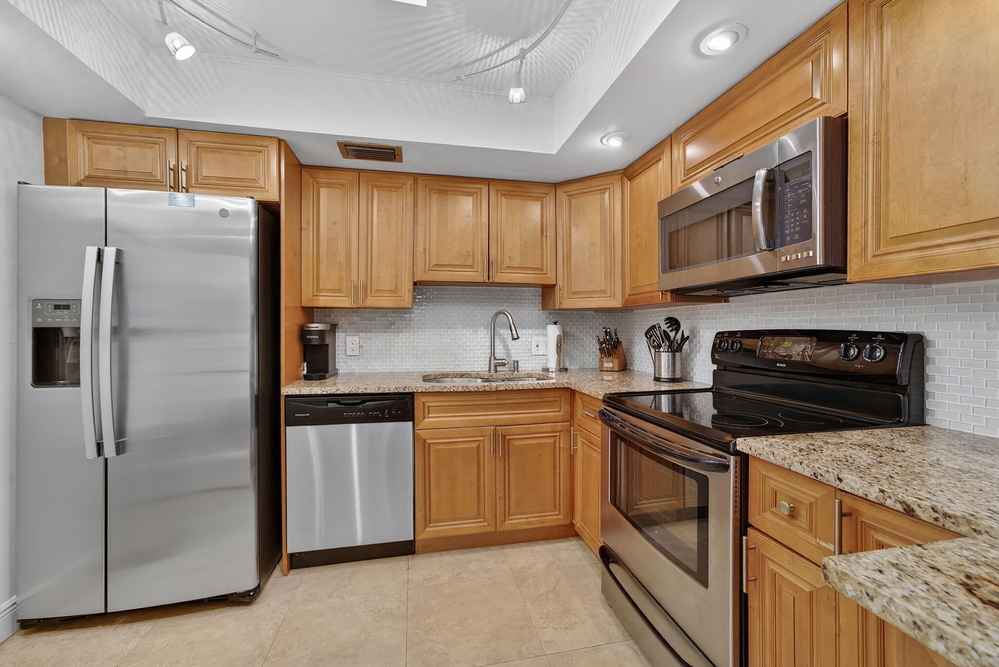 3610 S Ocean Boulevard 610 Property Photo 6