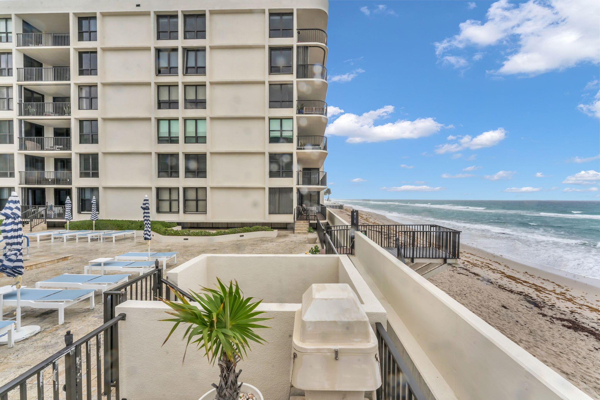 3610 S Ocean Boulevard 610 Property Photo 29