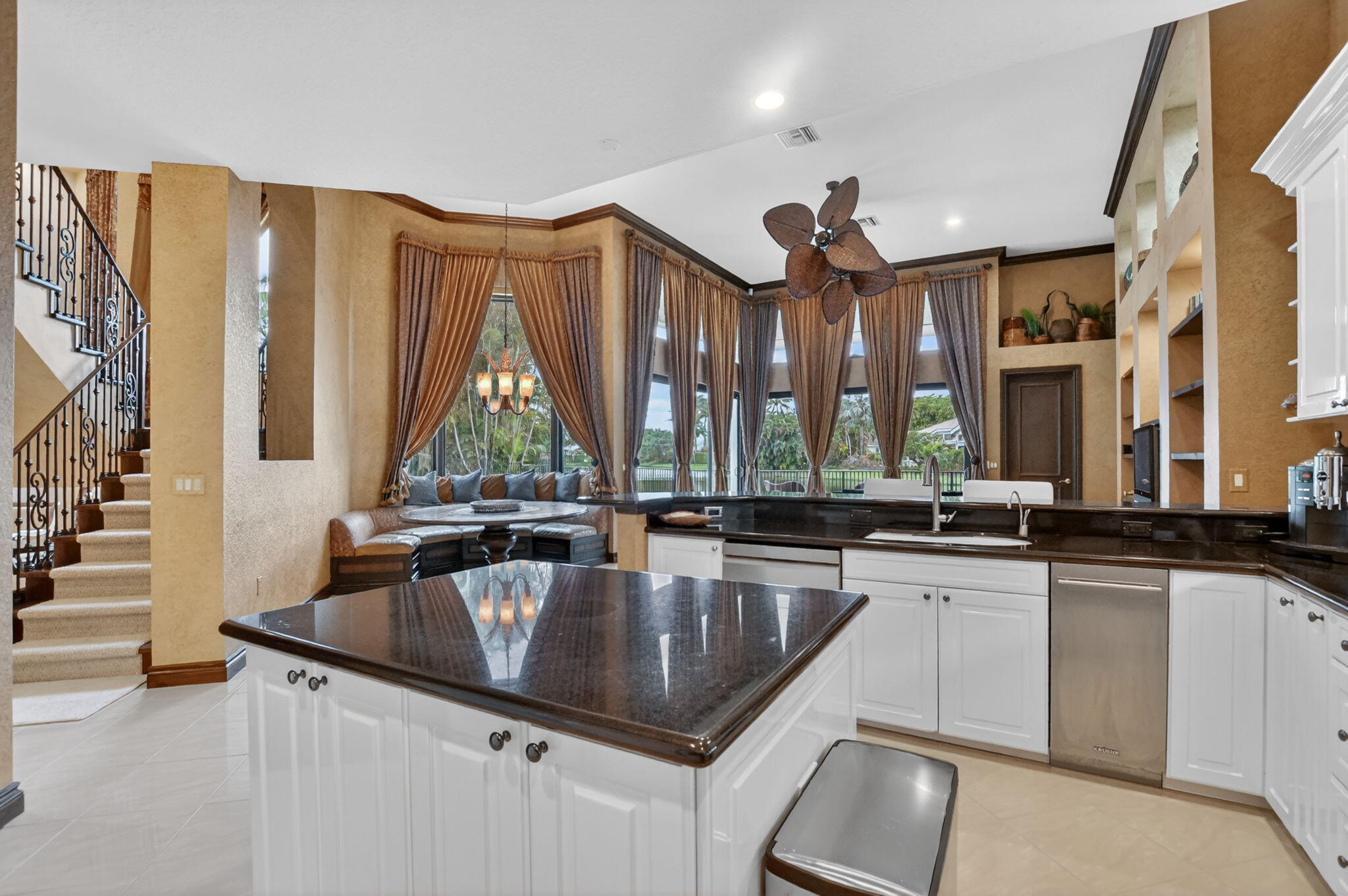 19220 Fox Landing Drive Property Photo 11