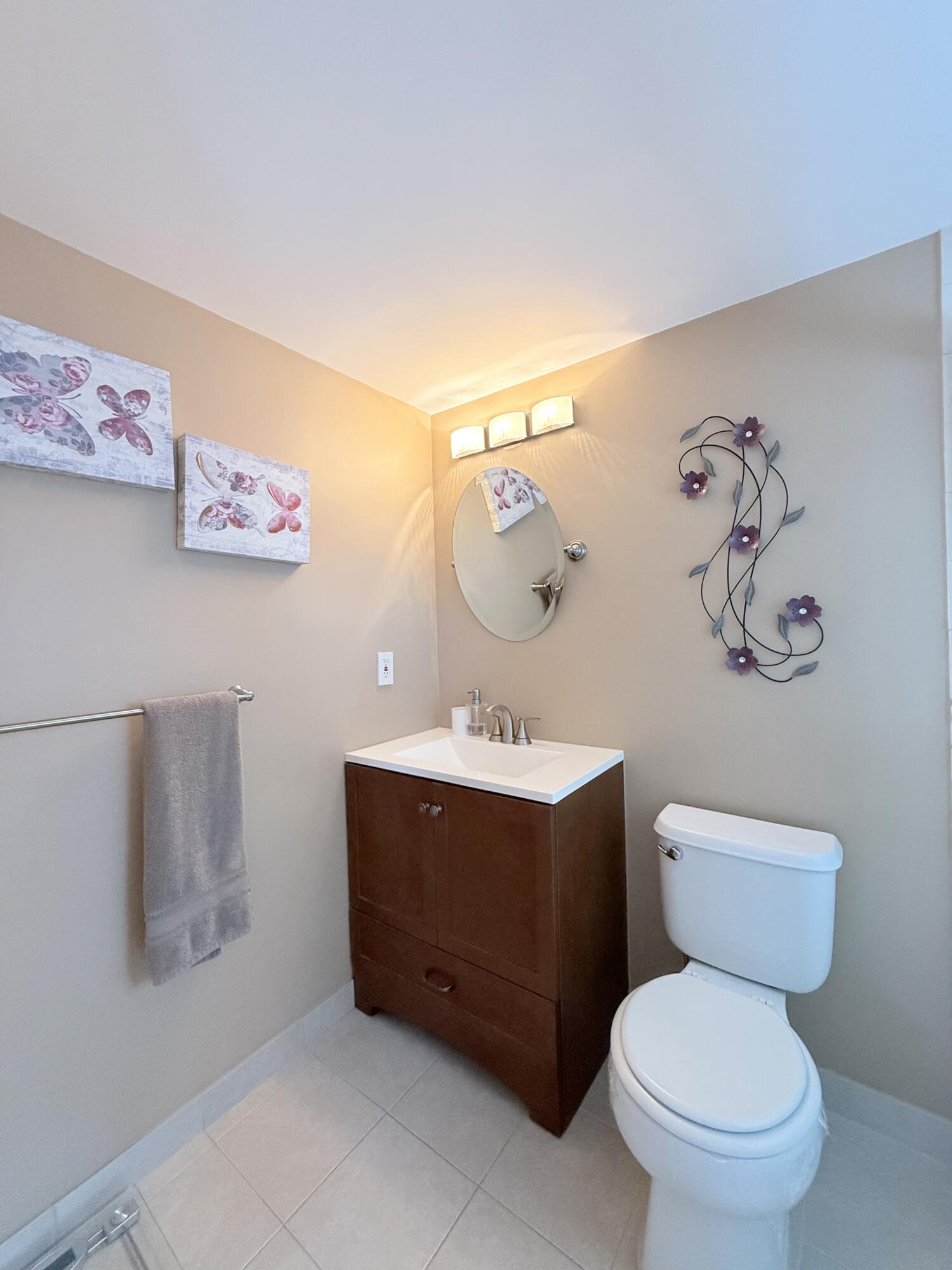 204 Durham D 204 Property Photo 25