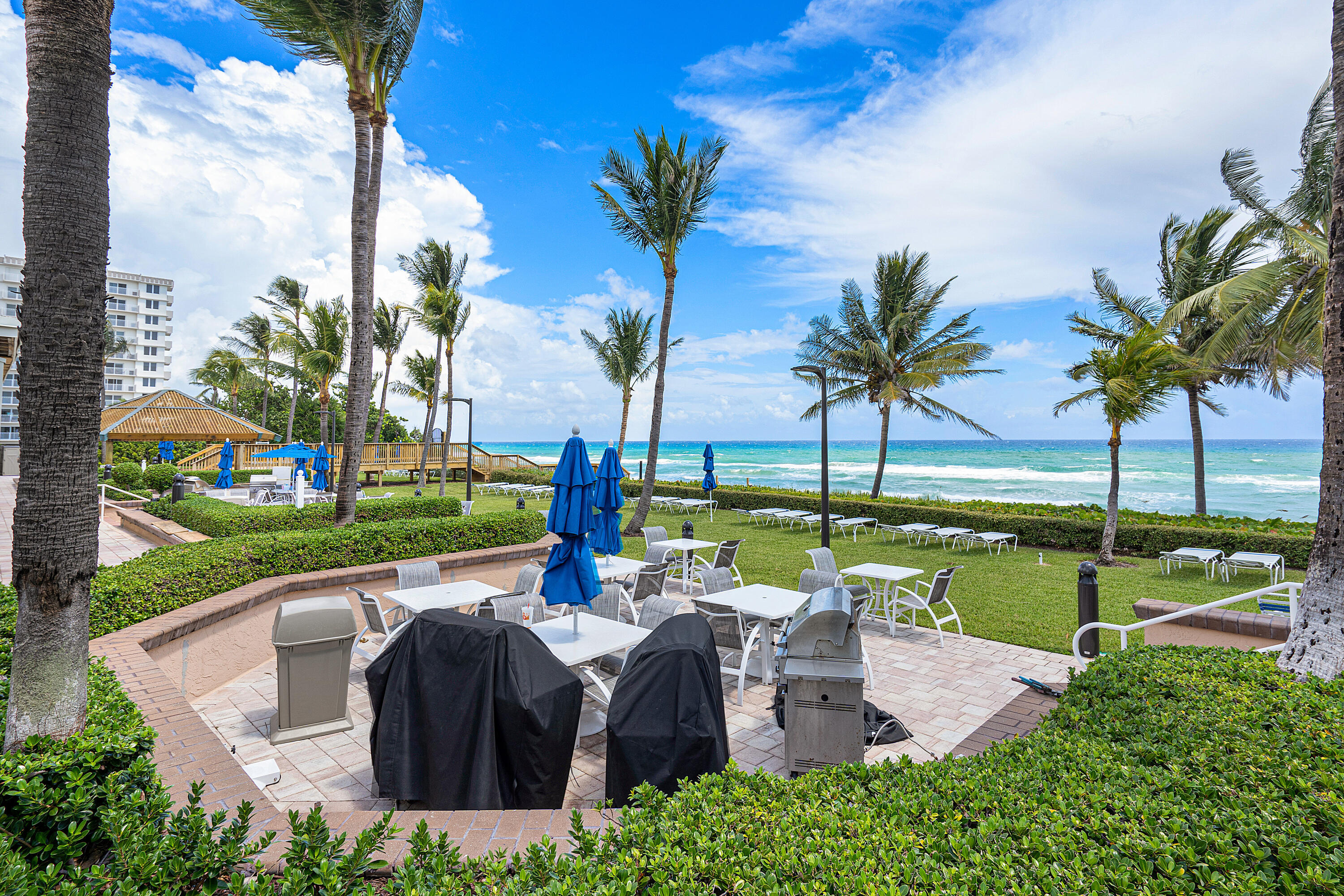 3420 S Ocean Boulevard 14x Property Photo 37
