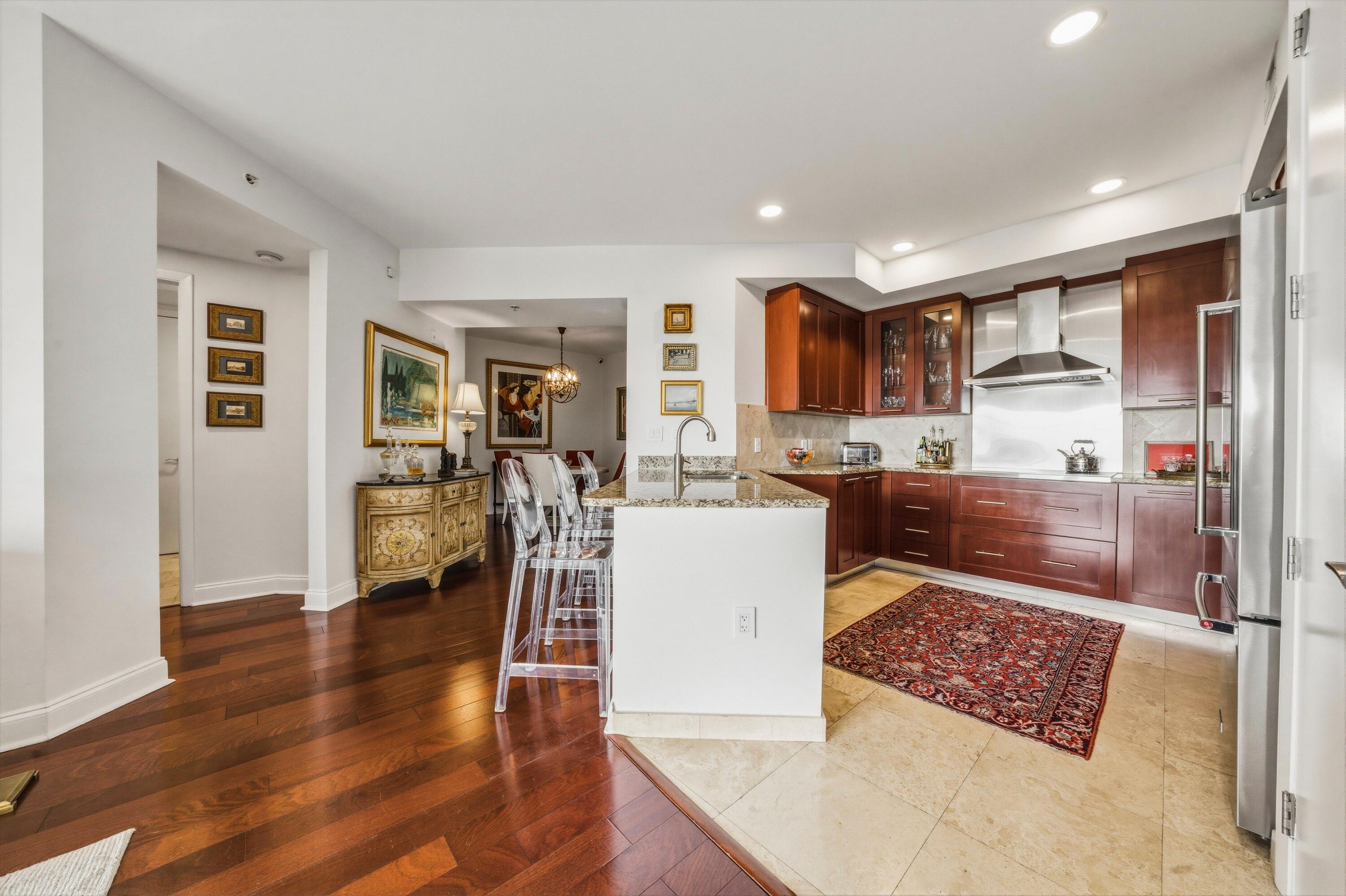 2509 N Ocean Boulevard 676 Property Photo 5