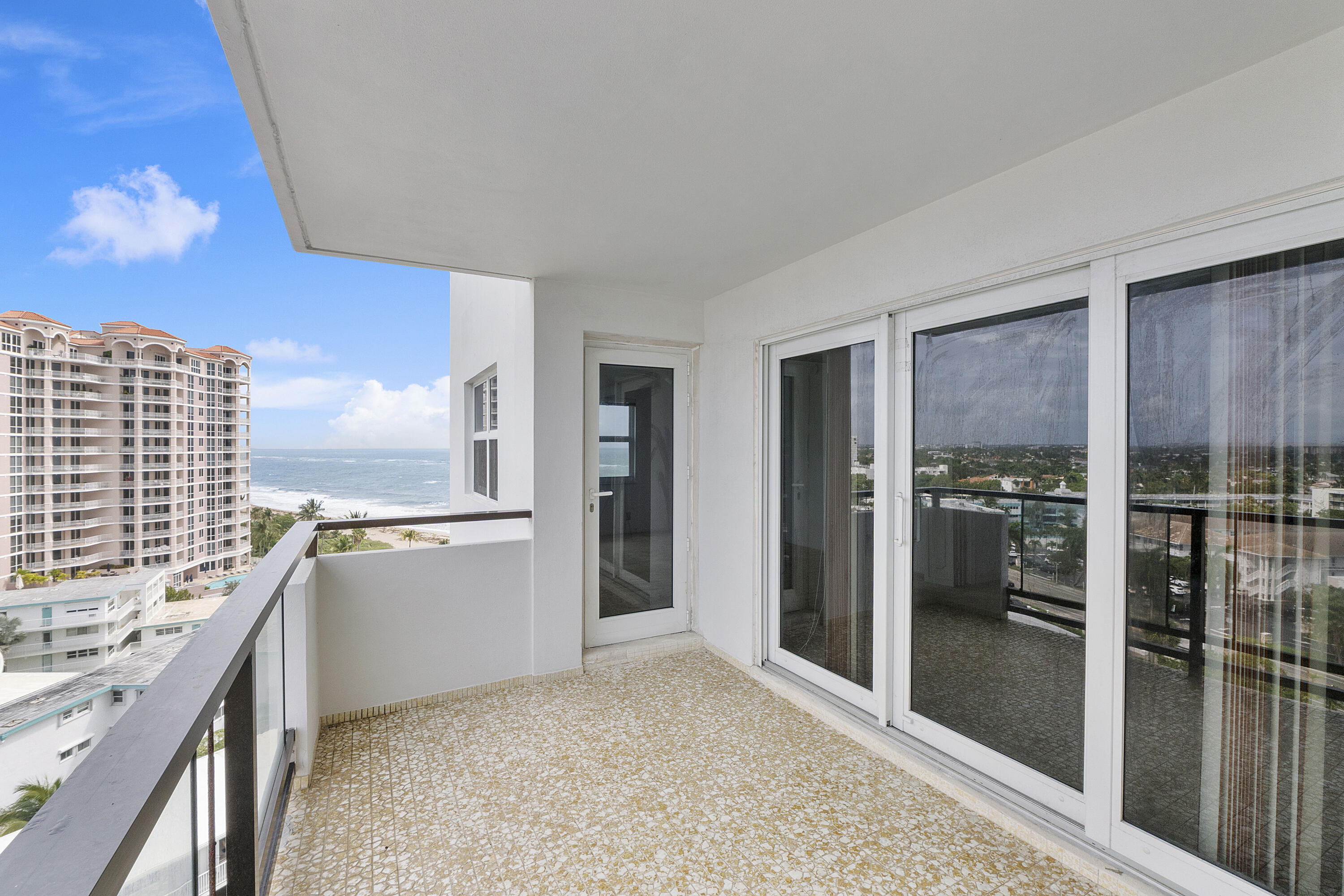 1500 S Ocean Boulevard 1101 Property Photo 2