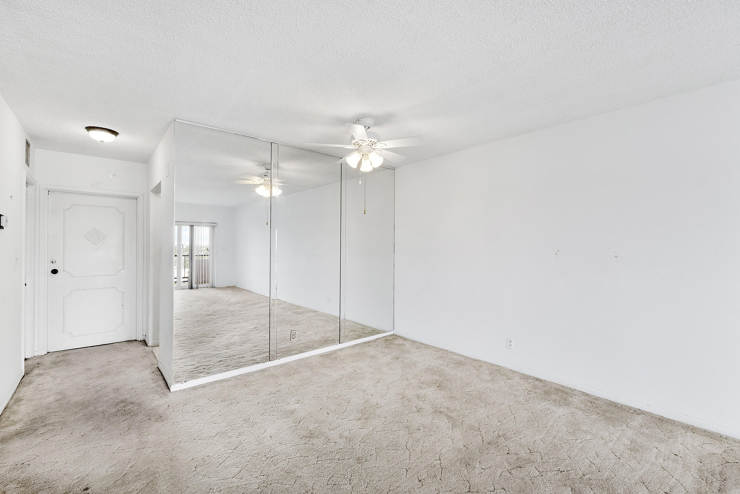 1500 S Ocean Boulevard 1101 Property Photo 10