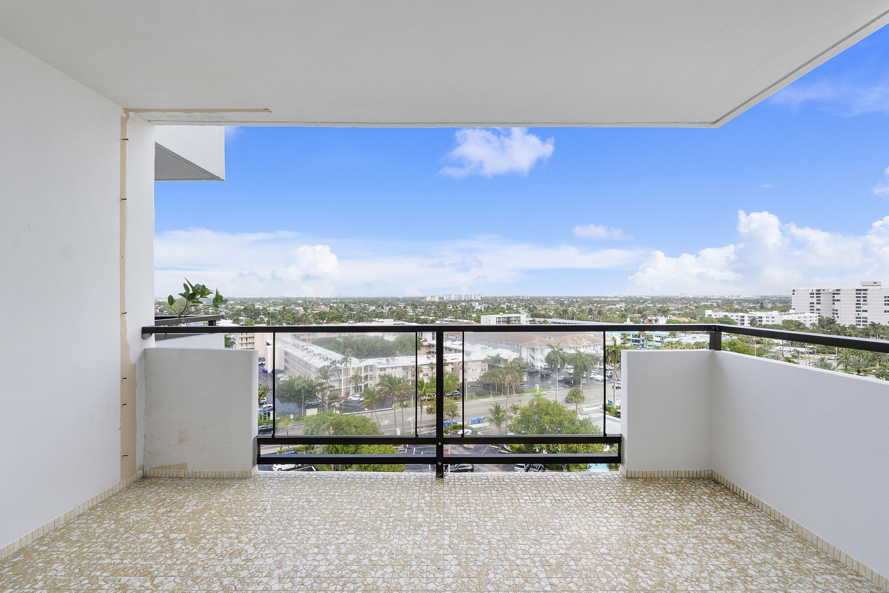 1500 S Ocean Boulevard 1101 Property Photo 15
