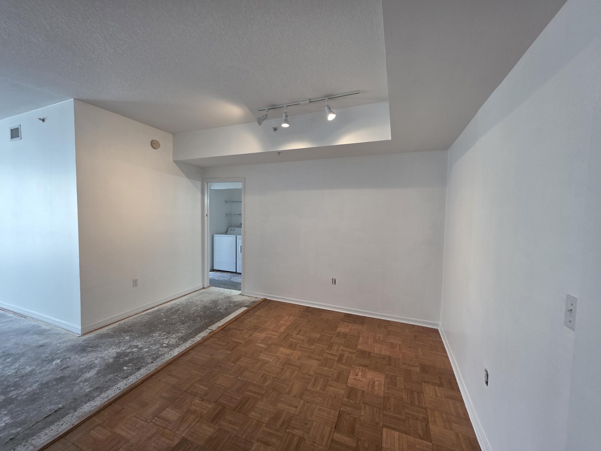 804 E Windward Way 508 Property Photo 21