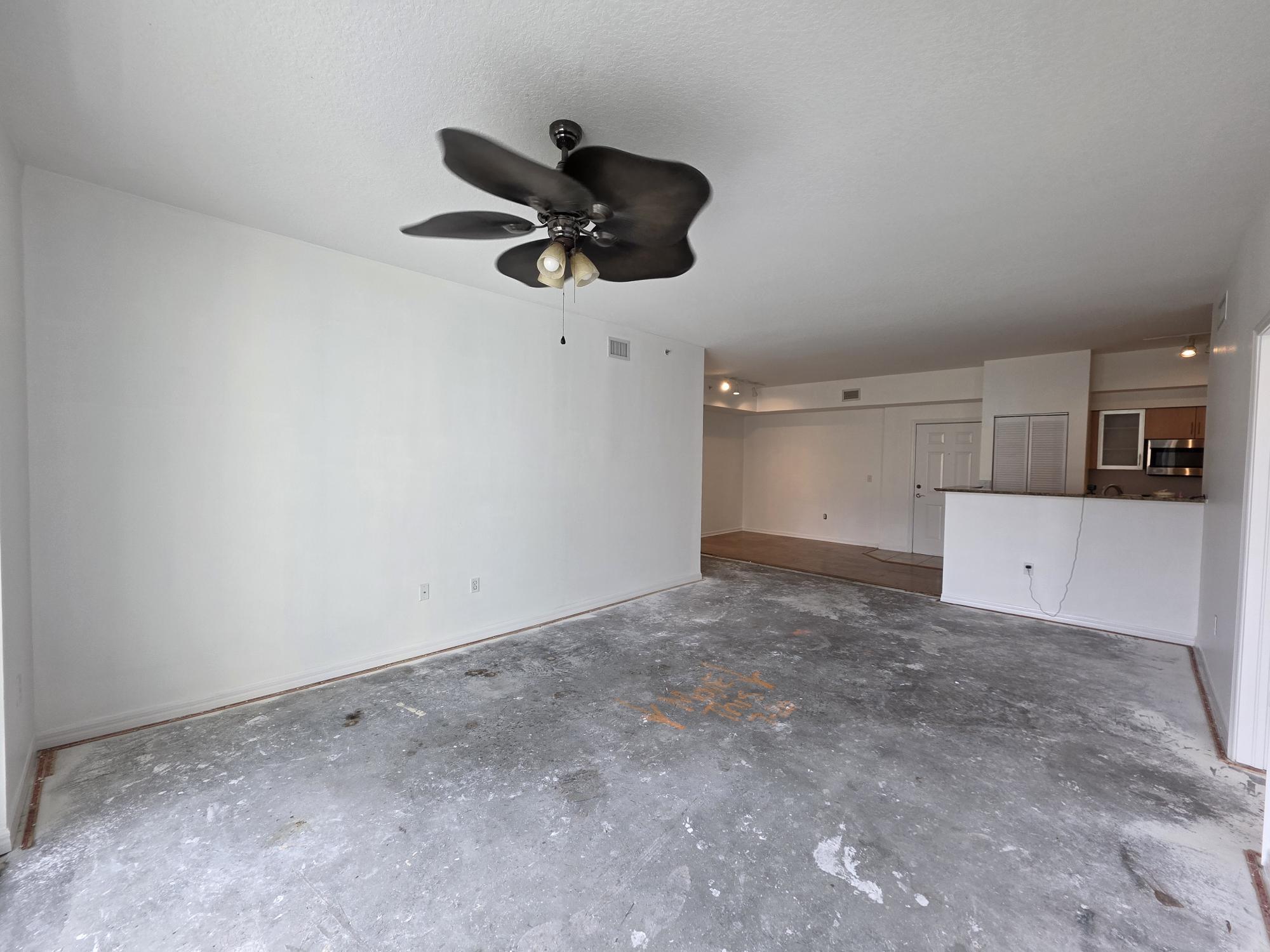 804 E Windward Way 508 Property Photo 23