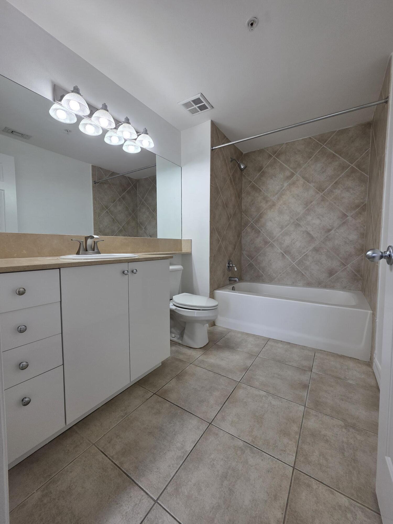 804 E Windward Way 508 Property Photo 37