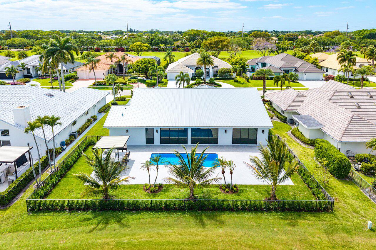 4887 Bocaire Boulevard Property Photo 4