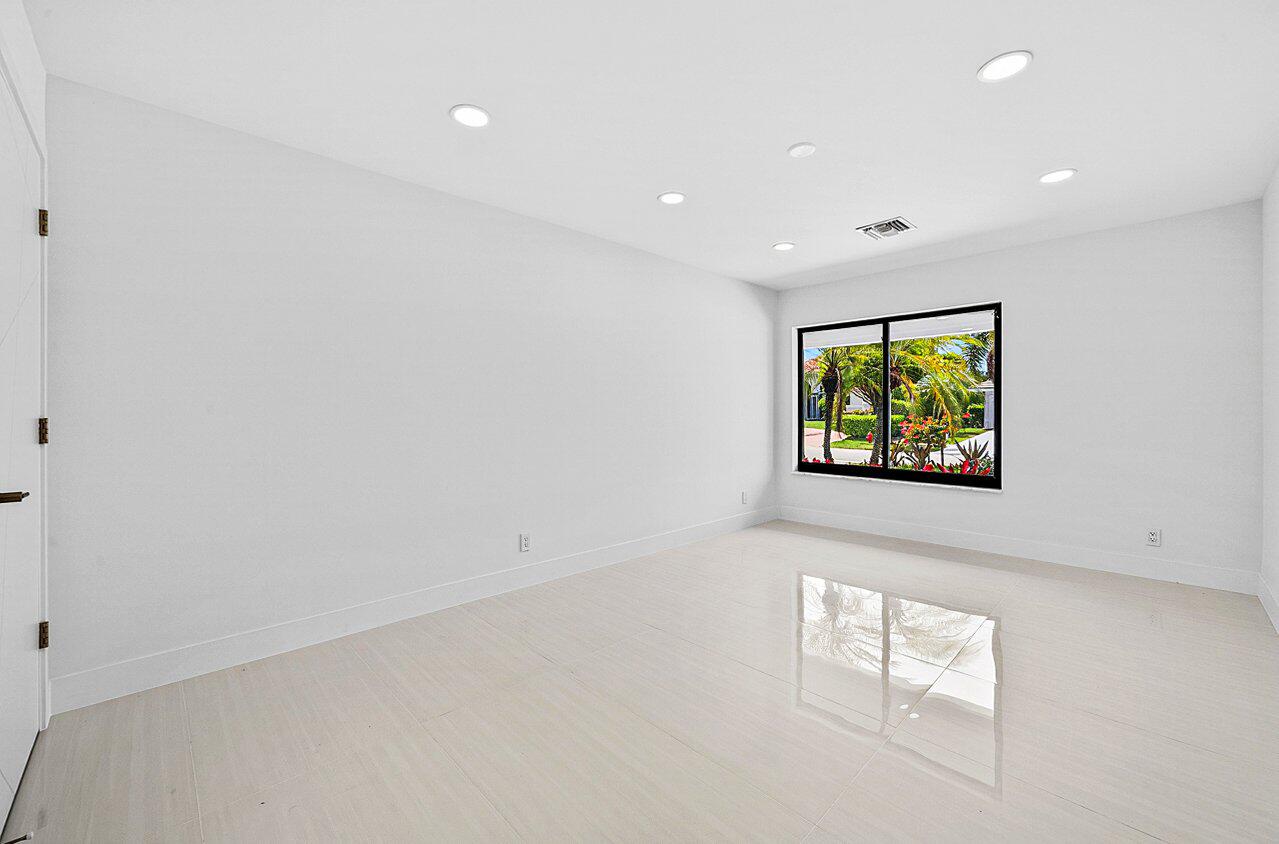 4887 Bocaire Boulevard Property Photo 42