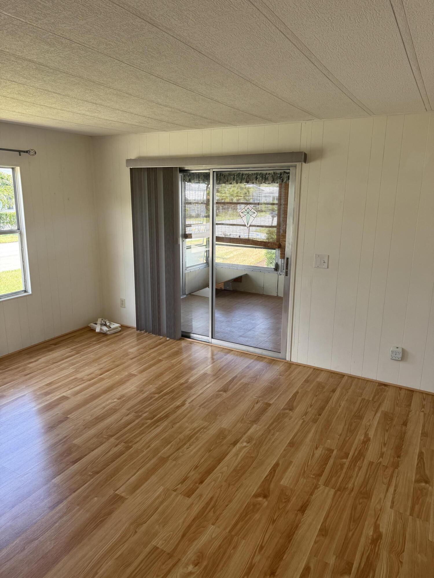 463 Onyx Way Property Photo 16