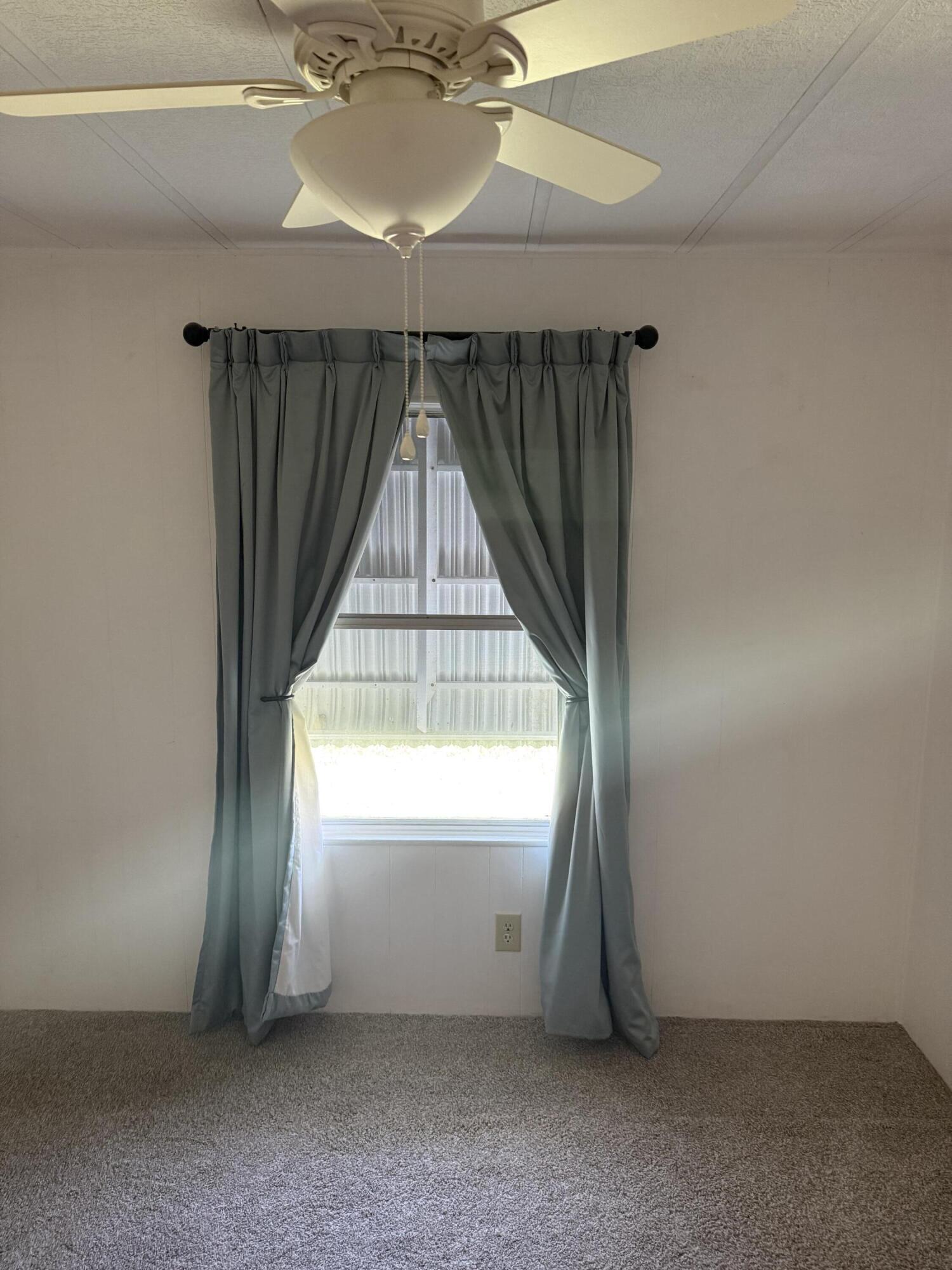 463 Onyx Way Property Photo 24
