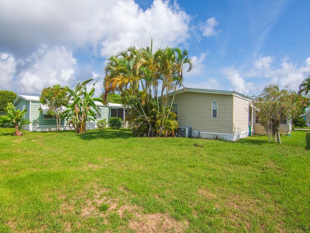 463 Onyx Way Property Photo 33