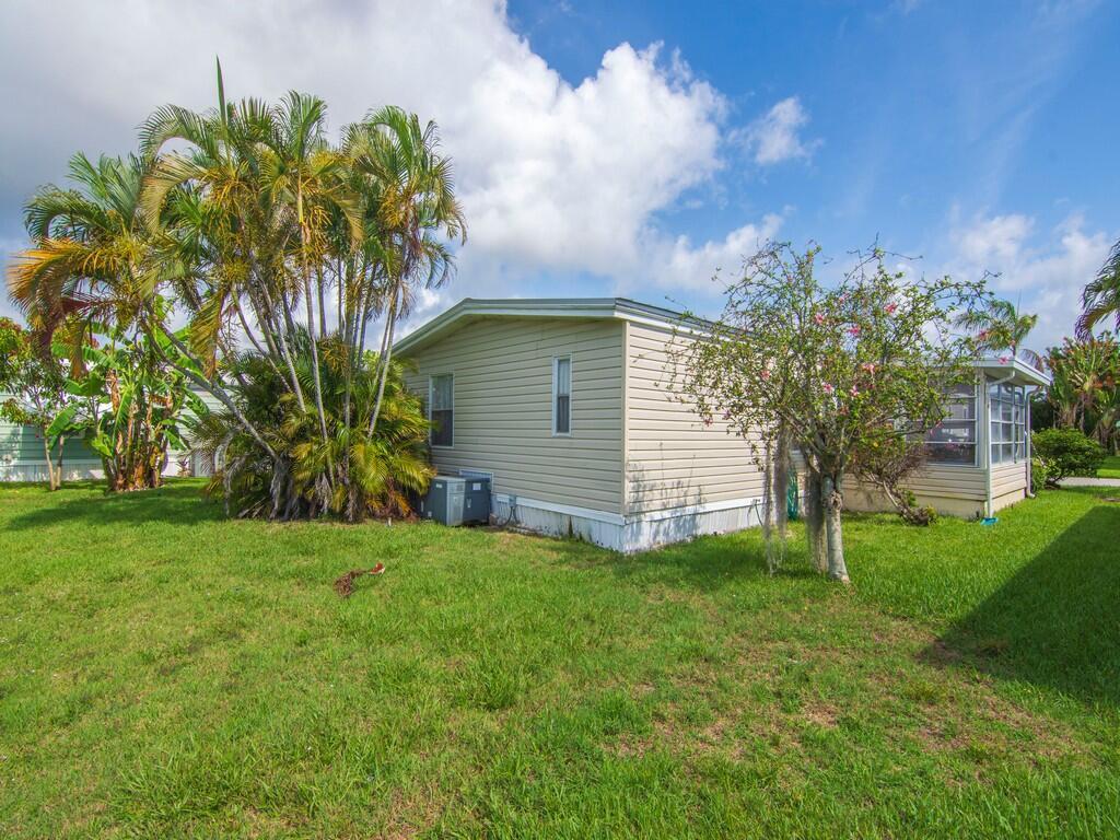 463 Onyx Way Property Photo 34
