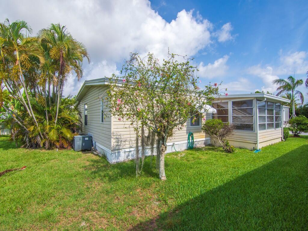 463 Onyx Way Property Photo 36