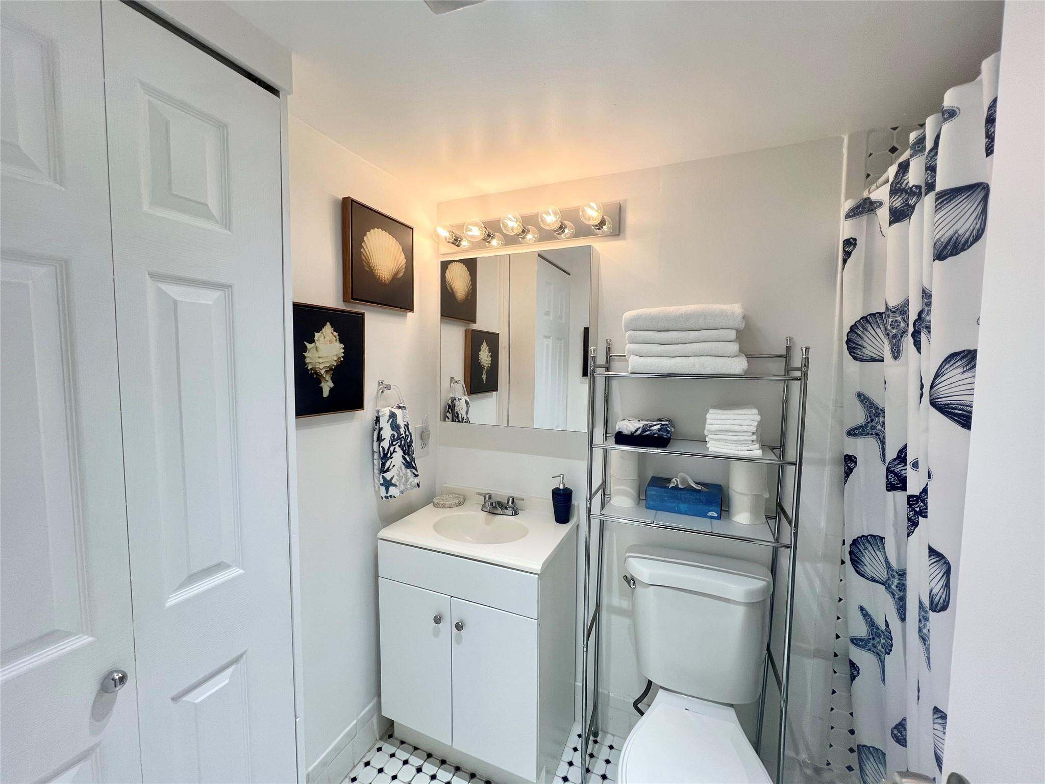 266 Oakridge P 266 Property Photo 13