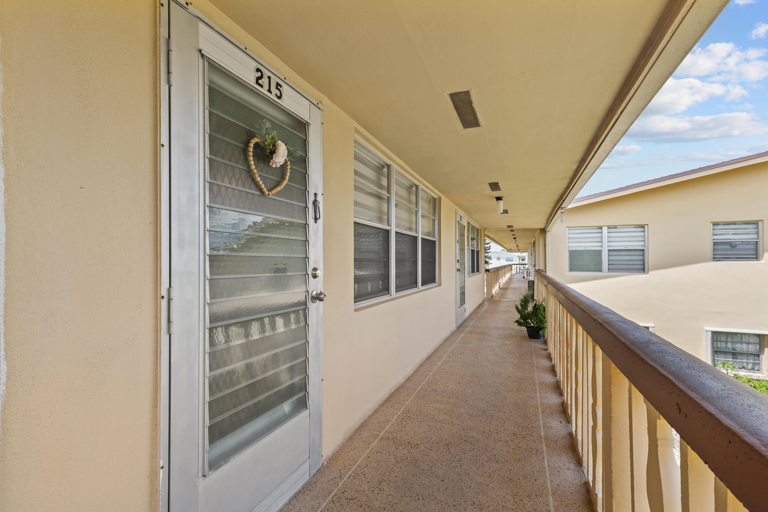 215 Sheffield I Property Photo 2