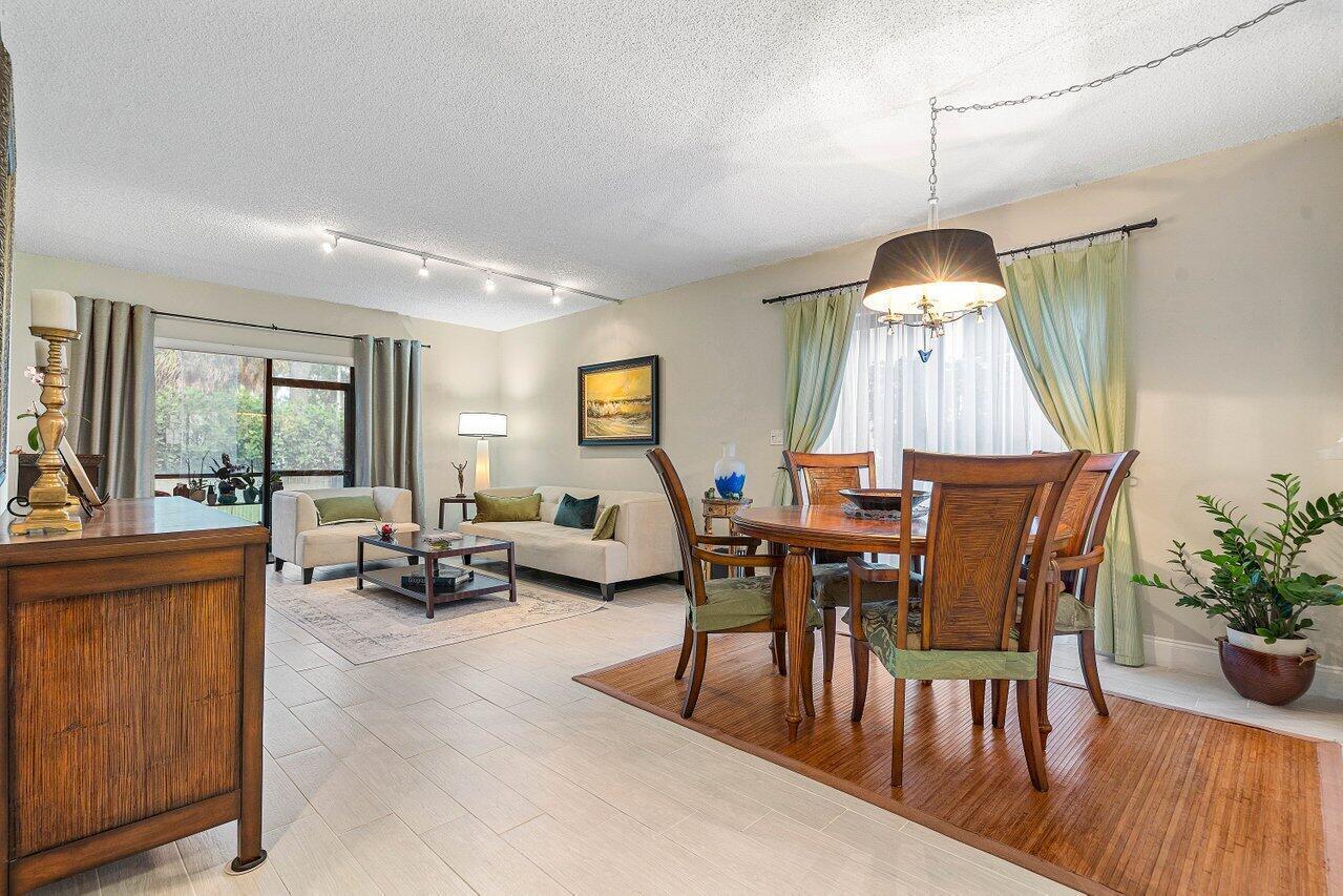 5200 E Club Circle 106 Property Photo 7