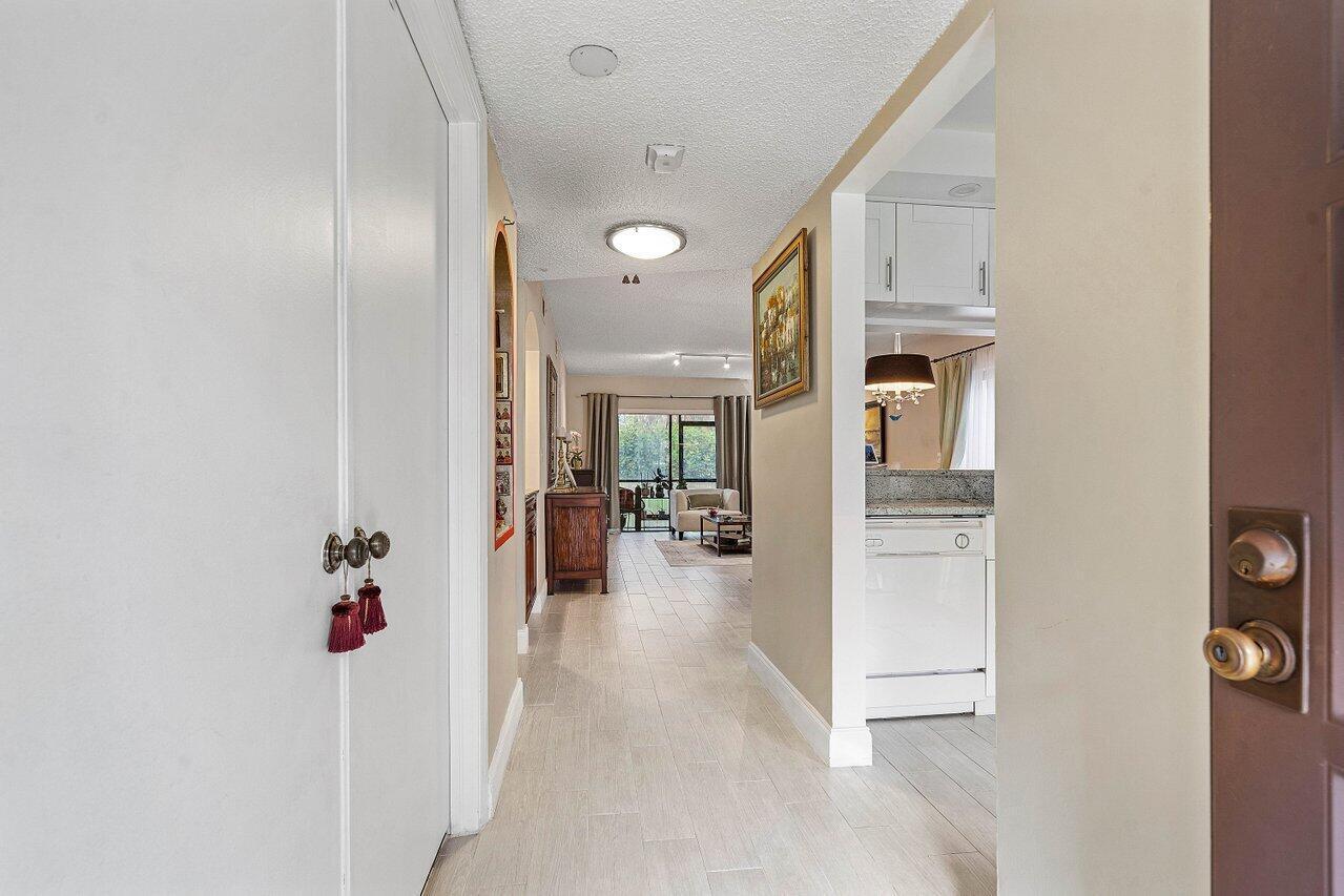 5200 E Club Circle 106 Property Photo 10