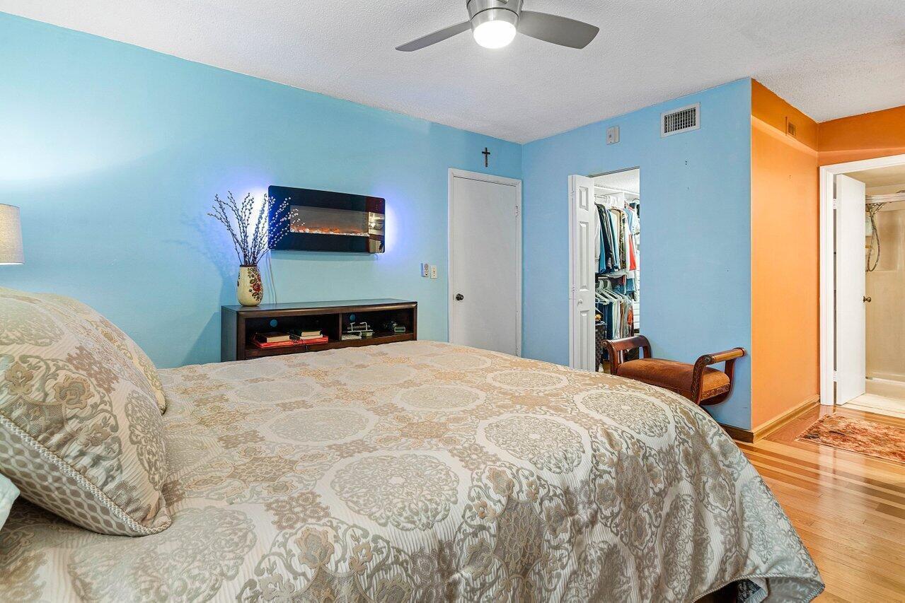5200 E Club Circle 106 Property Photo 20