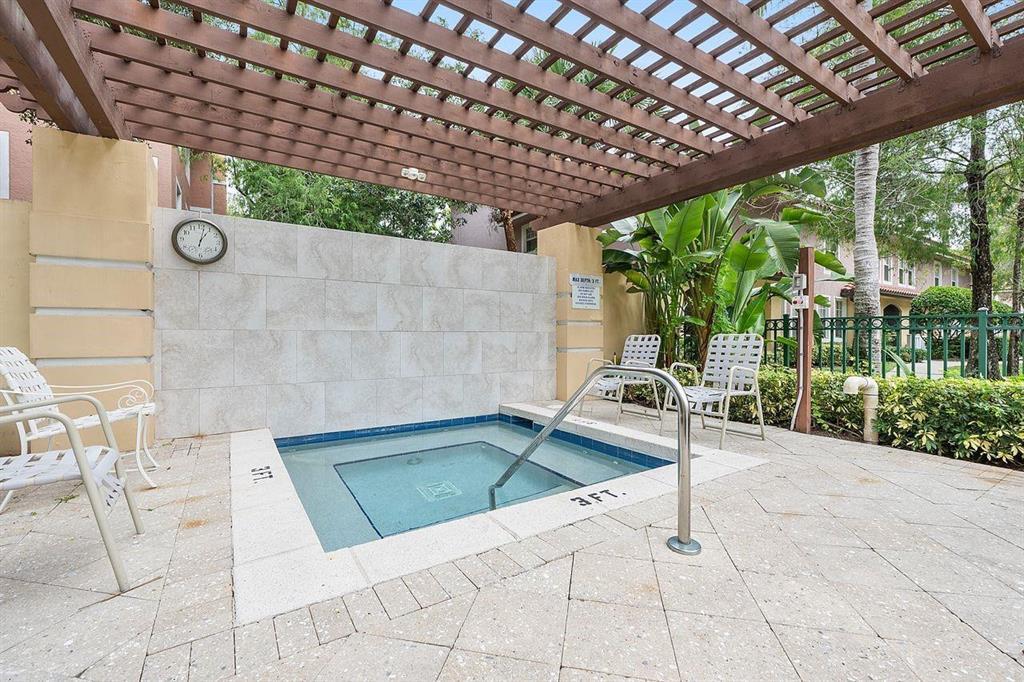 6562 W Sample Road 6562 Property Photo 26