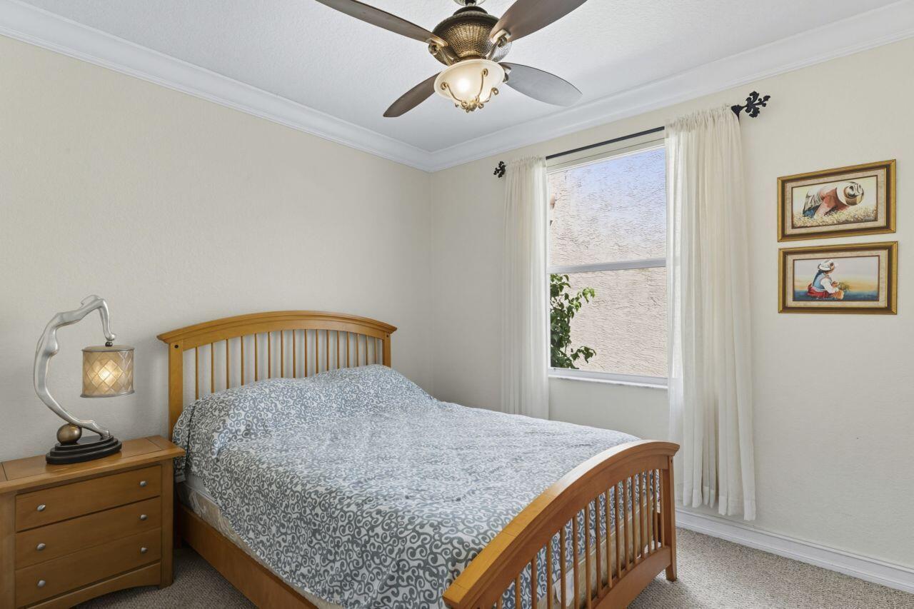 8492 Breezy Oak Way Property Photo 15