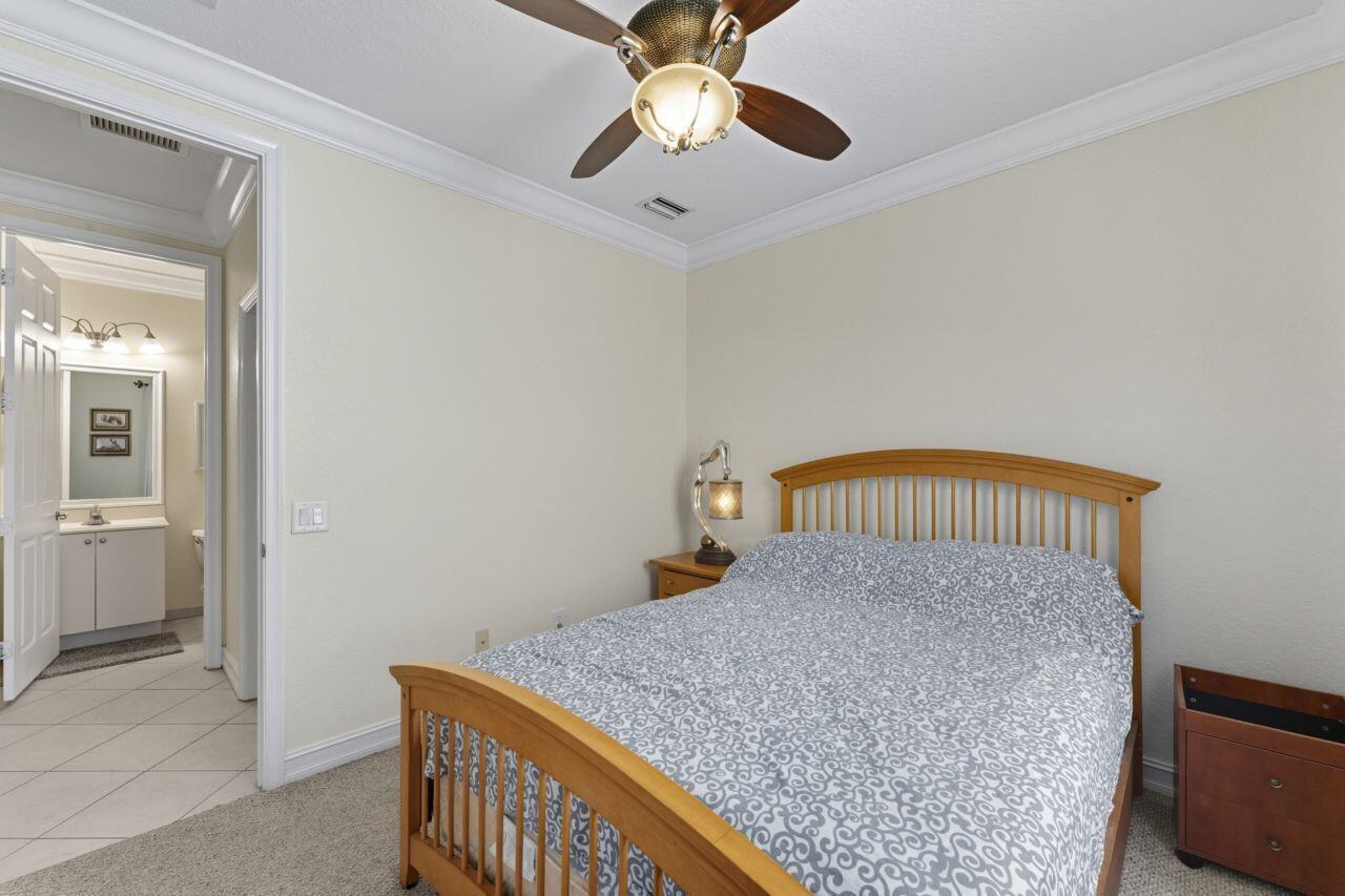 8492 Breezy Oak Way Property Photo 16